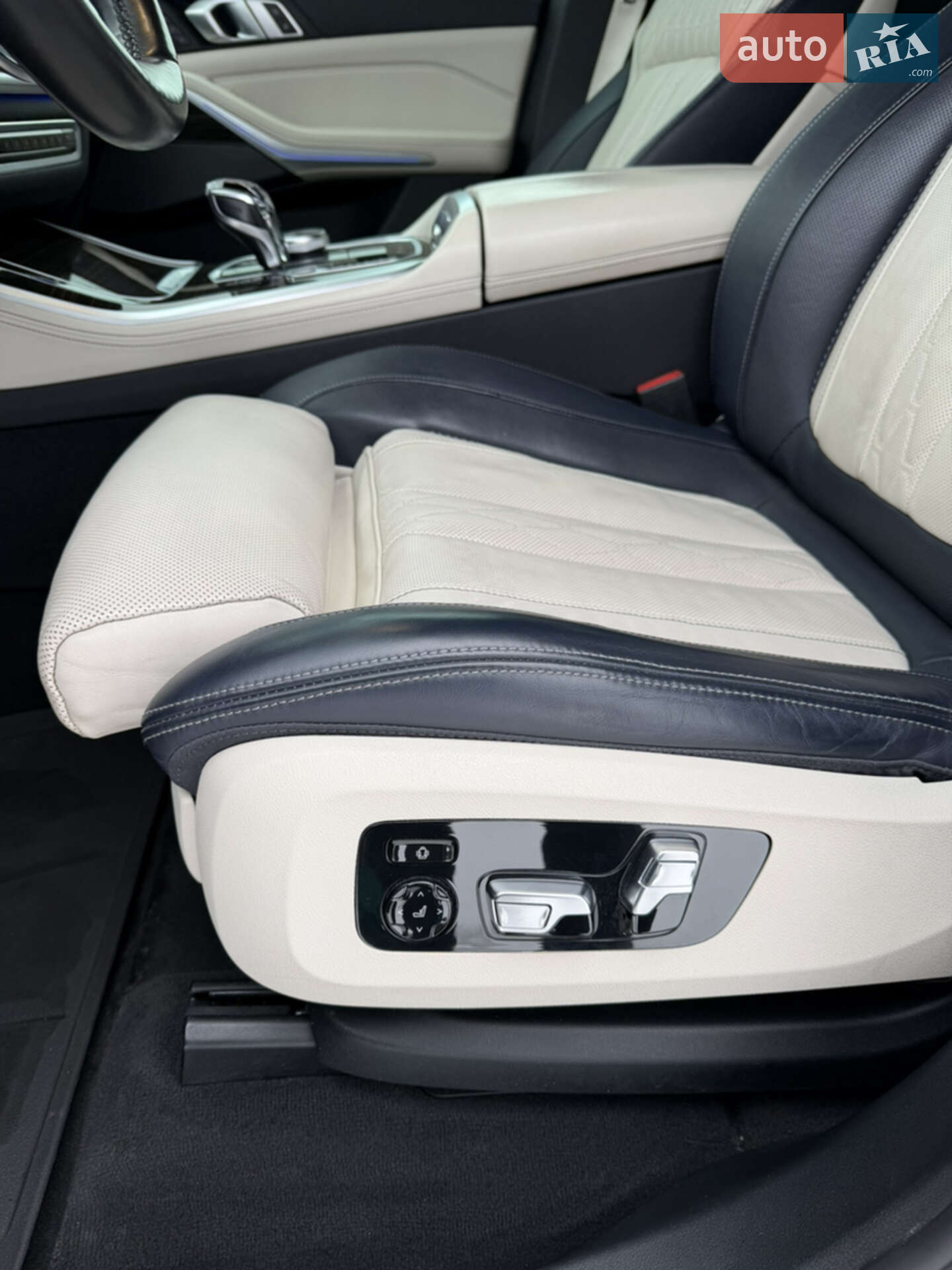 BMW X5 2021 VIN 5UXJU4C01M9G93997 фото оголошення 30 з 37