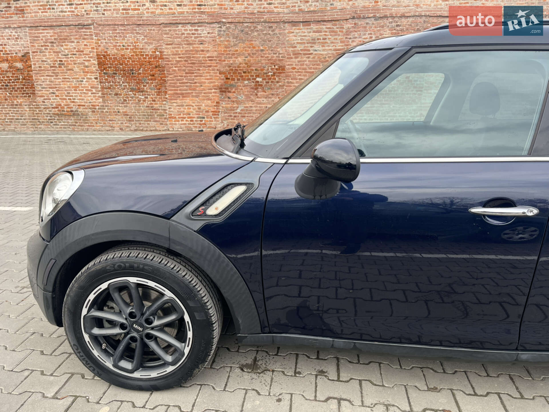 Mini Countryman 2015 VIN WMWZC3C58GWT08481 фото оголошення 5 з 15