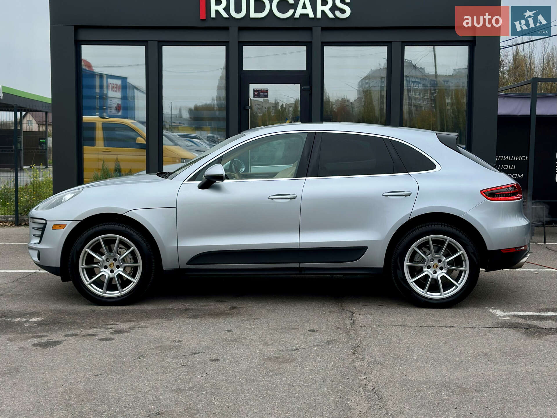 Porsche Macan 2014 VIN WP1AB2A50FLB60101 фото оголошення 3 з 83