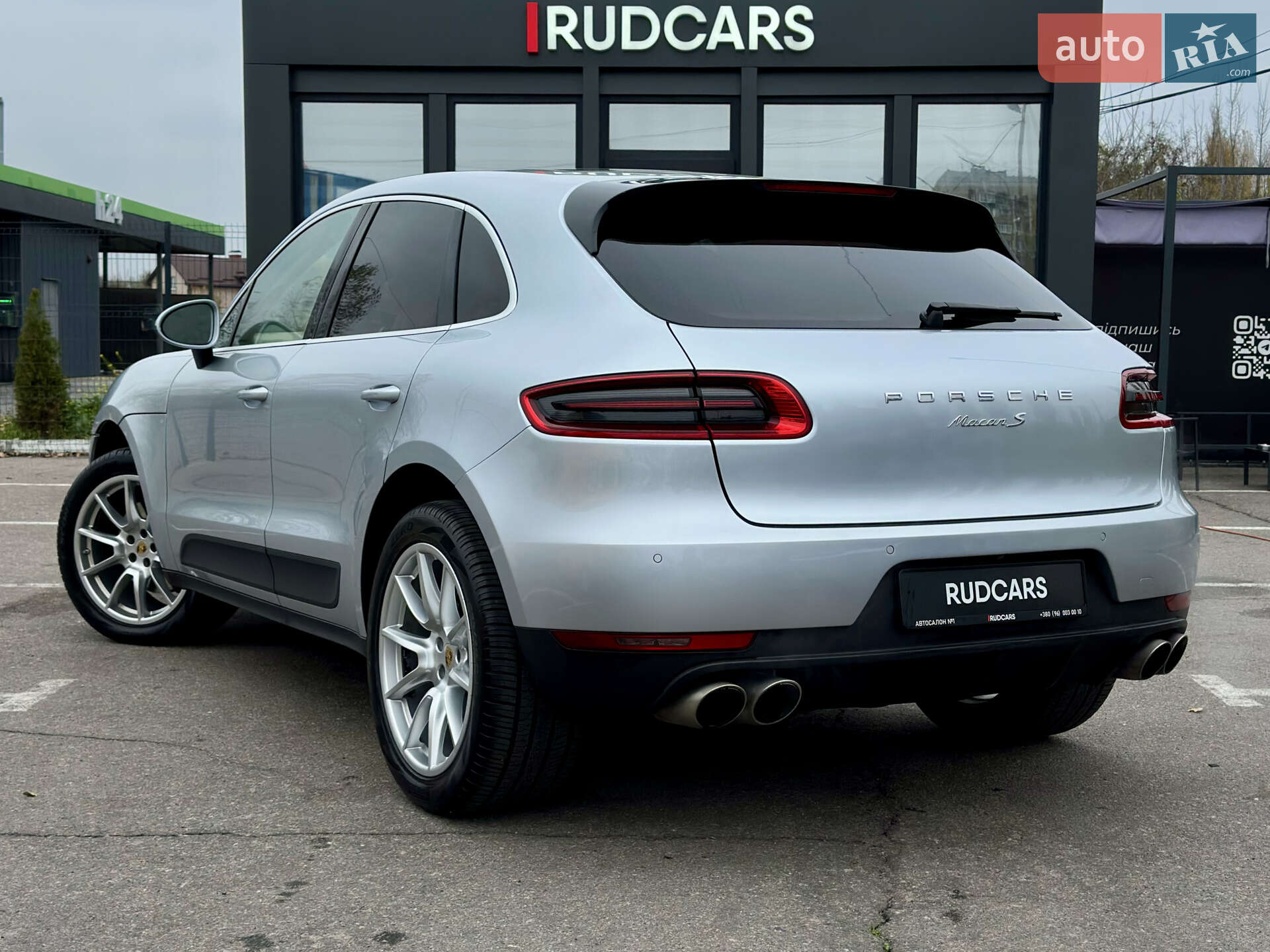 Porsche Macan 2014 VIN WP1AB2A50FLB60101 фото оголошення 4 з 83