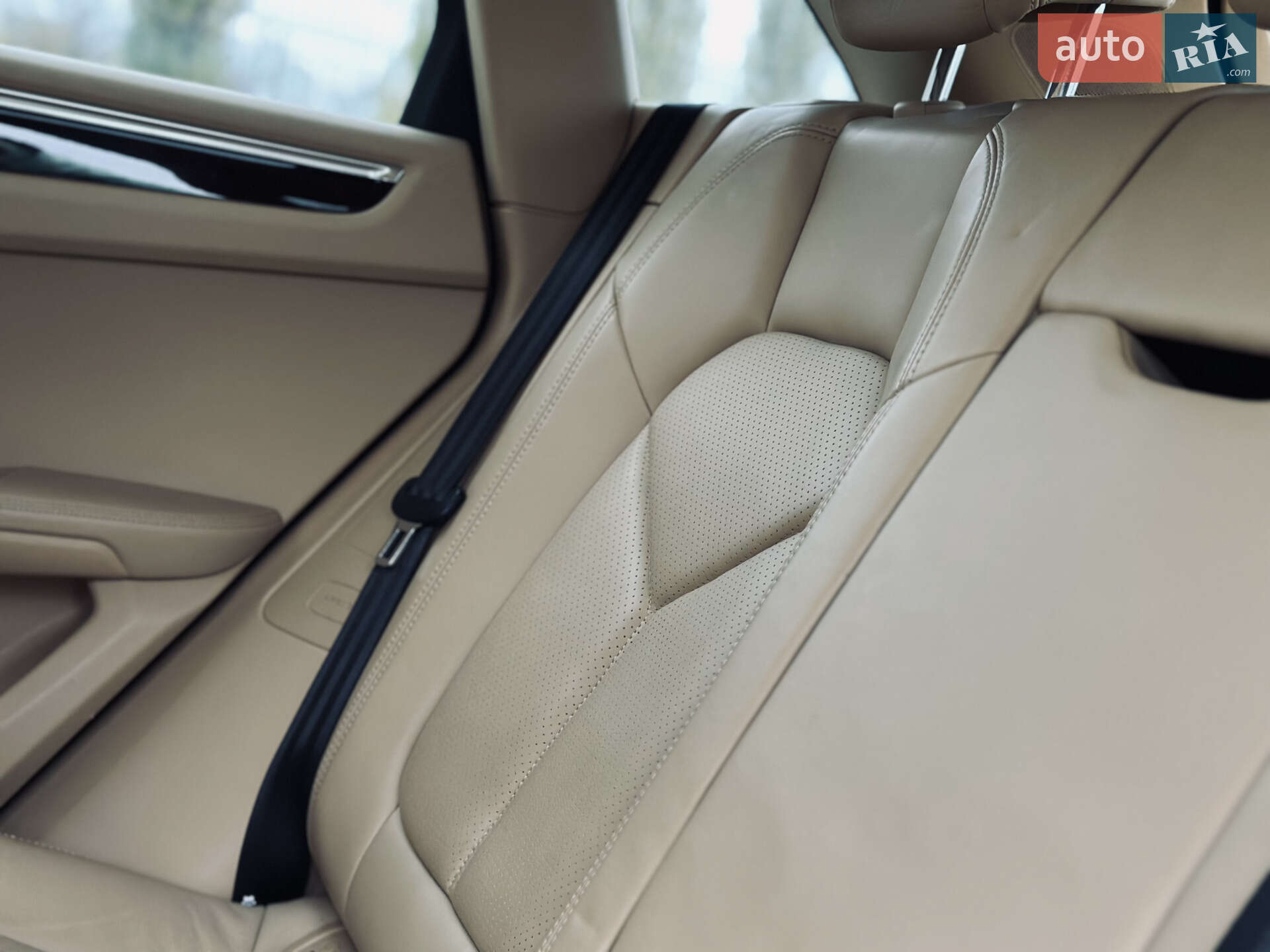 Porsche Macan 2014 VIN WP1AB2A50FLB60101 фото оголошення 31 з 83