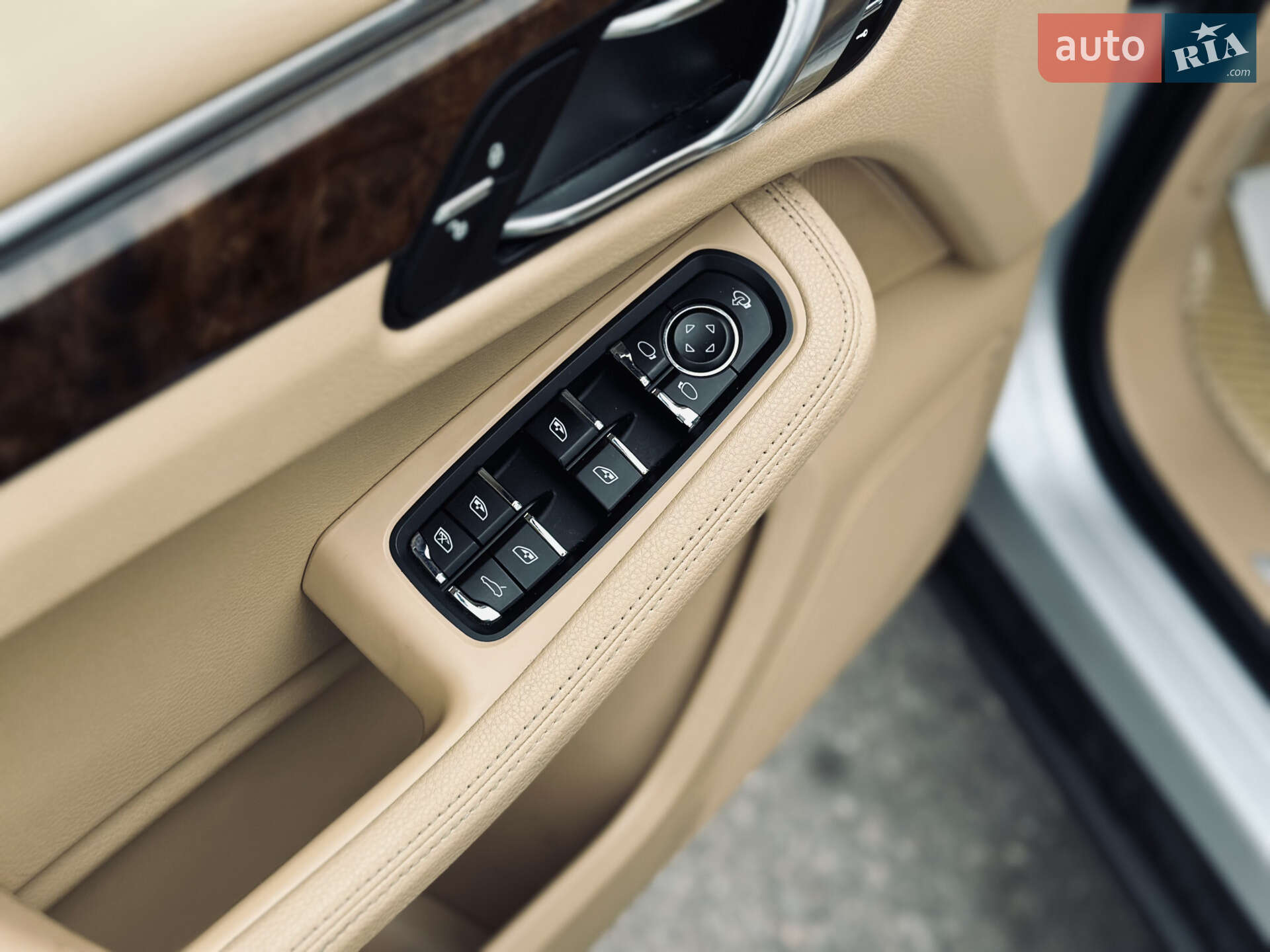 Porsche Macan 2014 VIN WP1AB2A50FLB60101 фото оголошення 33 з 83