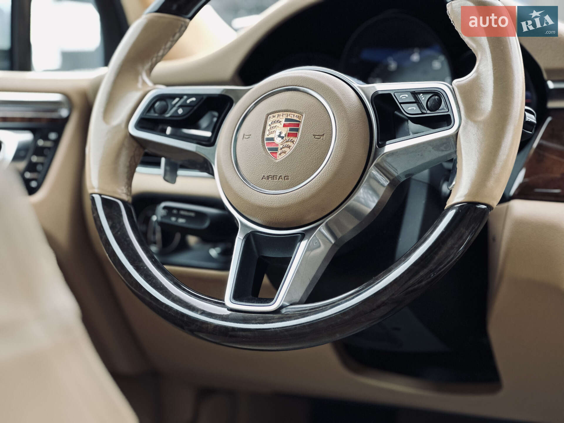 Porsche Macan 2014 VIN WP1AB2A50FLB60101 фото оголошення 61 з 83