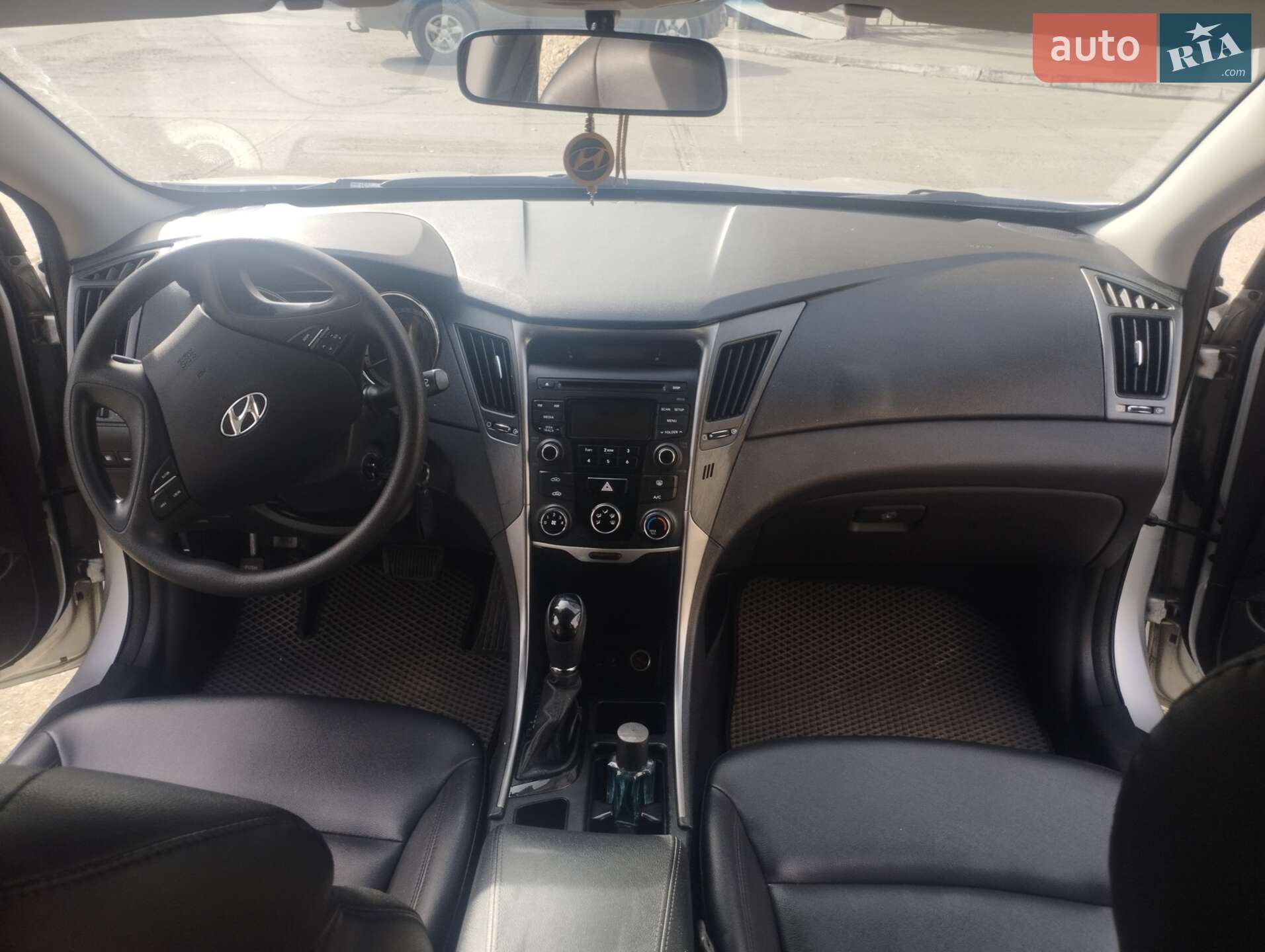 Hyundai Sonata 2013 VIN KMHEC41LBDA567794 фото оголошення 20 з 23