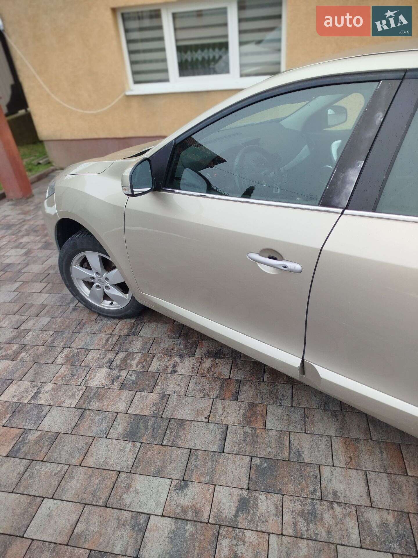 Renault Fluence 2010 VIN VF1LZBF0543653715 фото оголошення 8 з 27