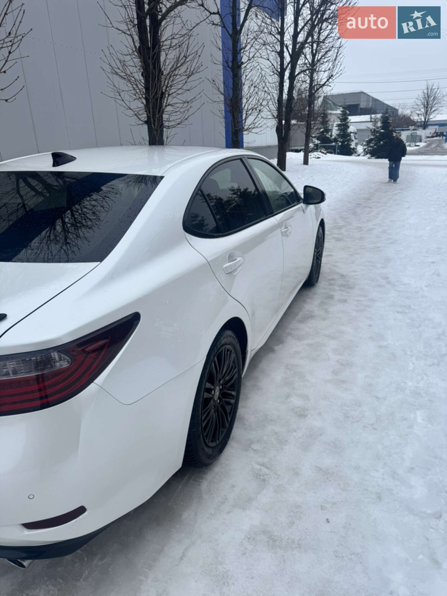 Lexus ES 2015 VIN JTHBK1GG2F2190035 фото оголошення 8 з 24