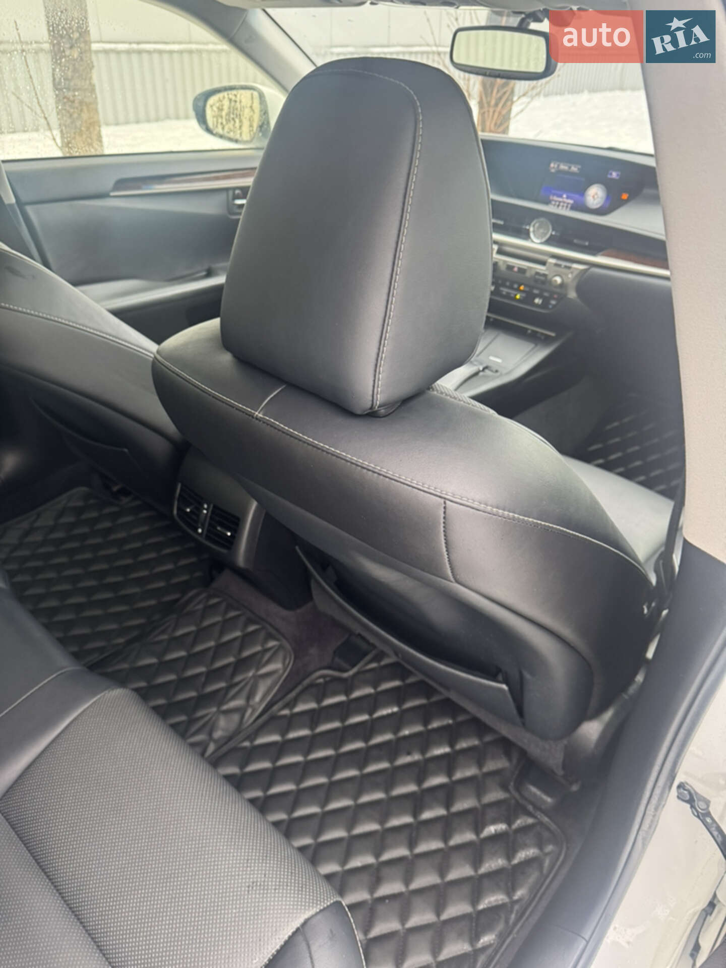 Lexus ES 2015 VIN JTHBK1GG2F2190035 фото оголошення 13 з 24