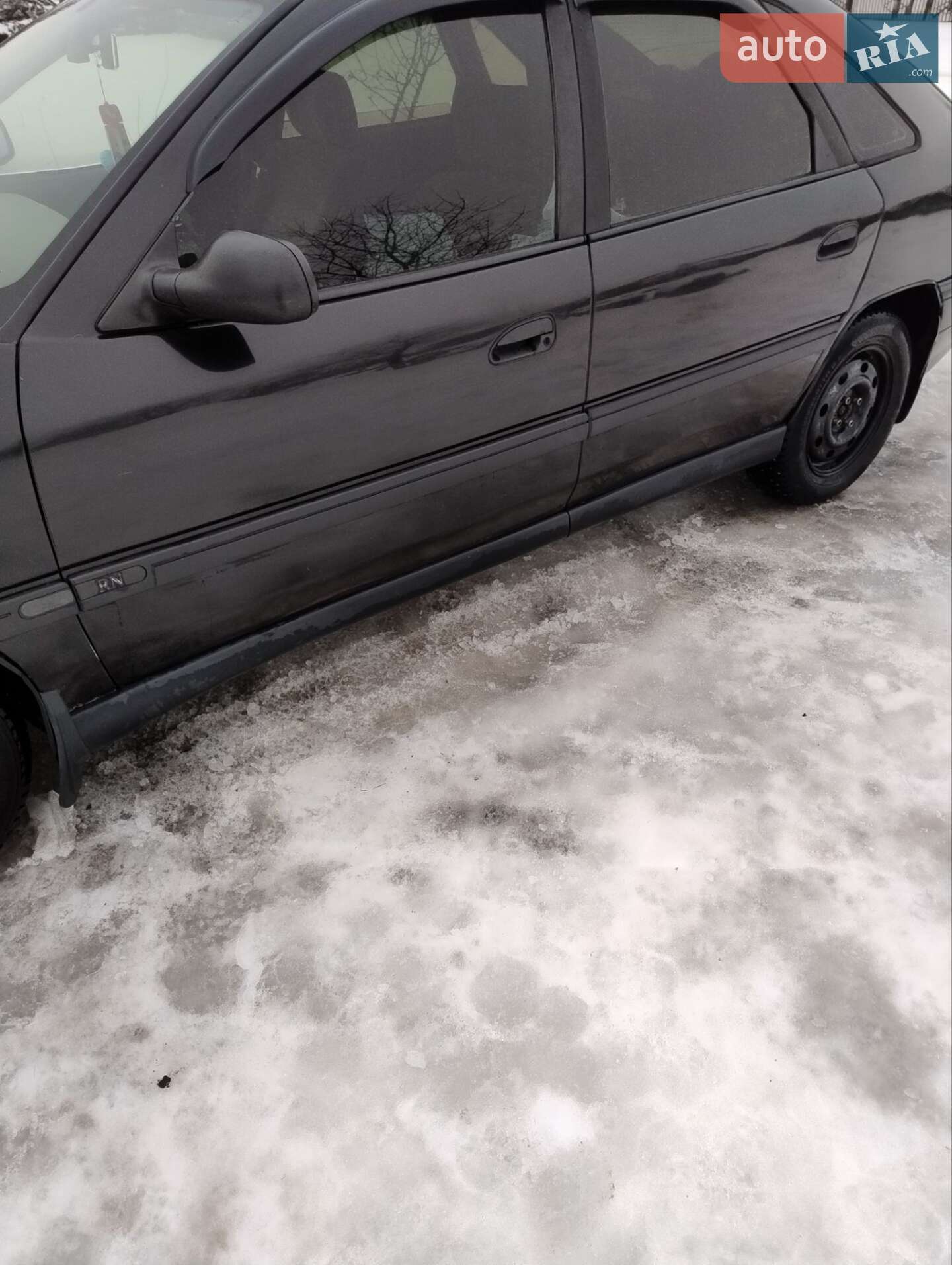 Renault Safrane 1994 VIN VF1B5430510693453 фото оголошення 2 з 21