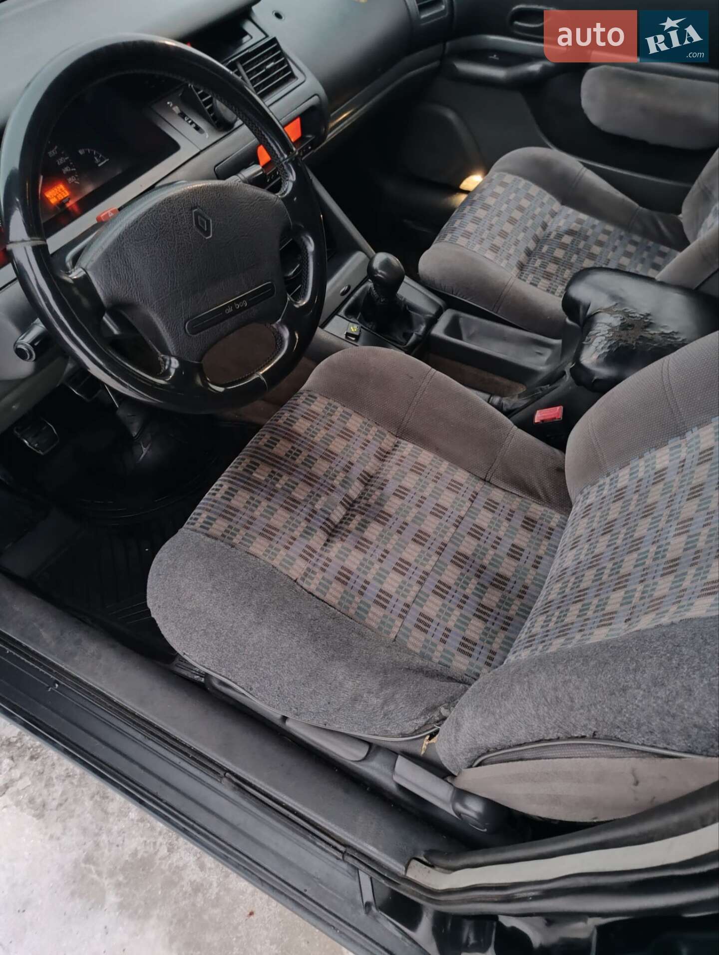 Renault Safrane 1994 VIN VF1B5430510693453 фото оголошення 20 з 21