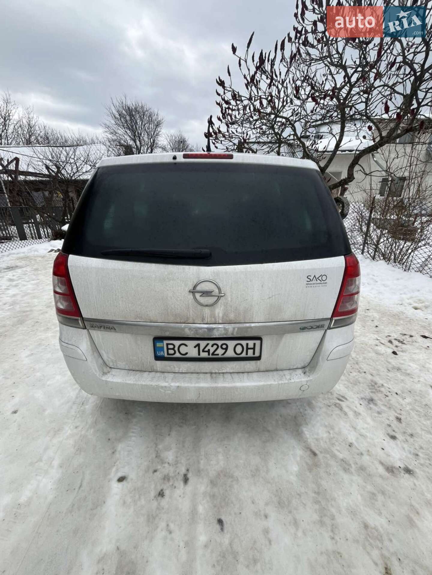 Opel Zafira 2010 VIN W0L0AHM75A2103448 фото оголошення 2 з 9