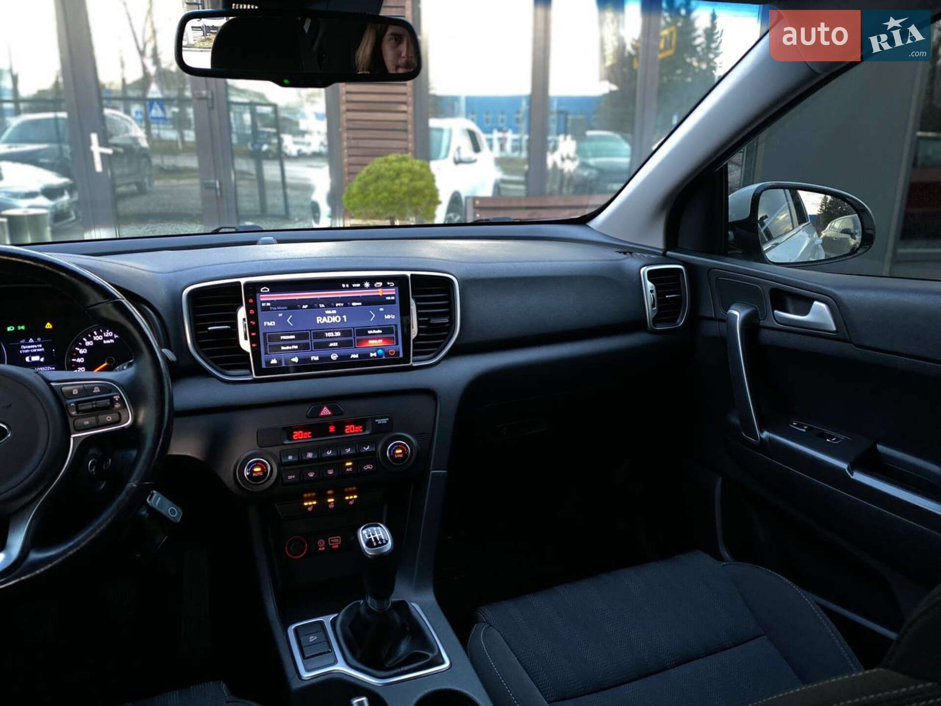 Kia Sportage 2018 VIN U5YPG814AJL522705 фото оголошення 10 з 21