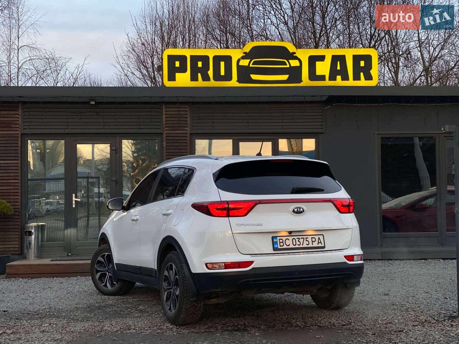 Kia Sportage 2018 VIN U5YPG814AJL522705 фото оголошення 4 з 21