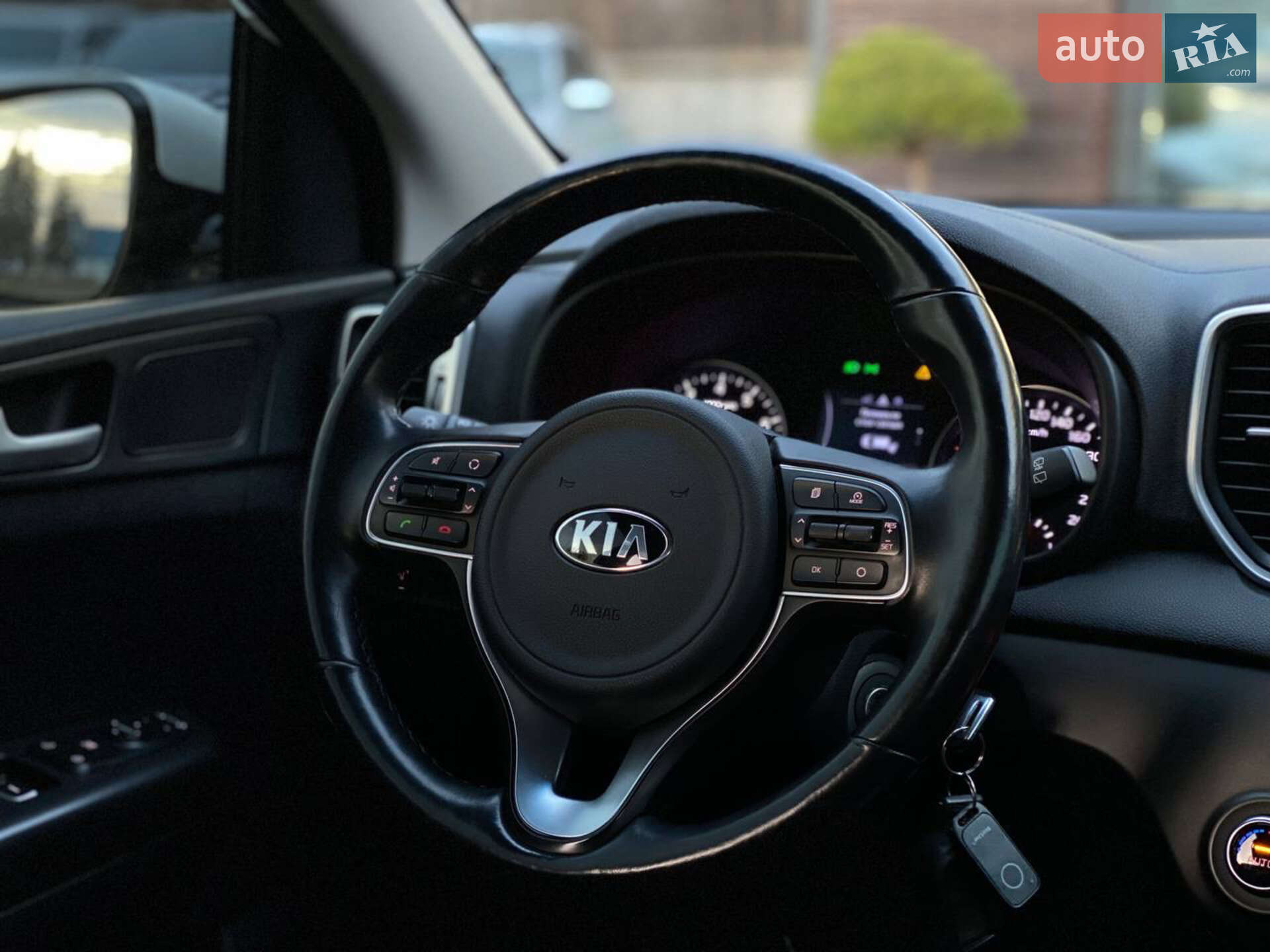 Kia Sportage 2018 VIN U5YPG814AJL522705 фото оголошення 11 з 21