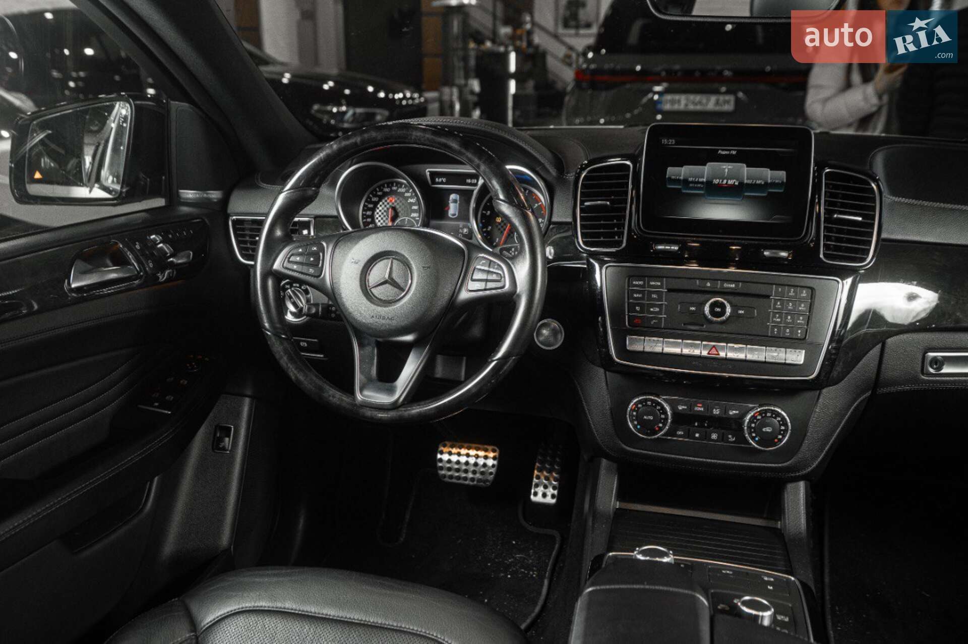 MERCEDES-BENZ GLE 43 AMG 2017 VIN WDC2923641A096177 фото оголошення 38 з 73