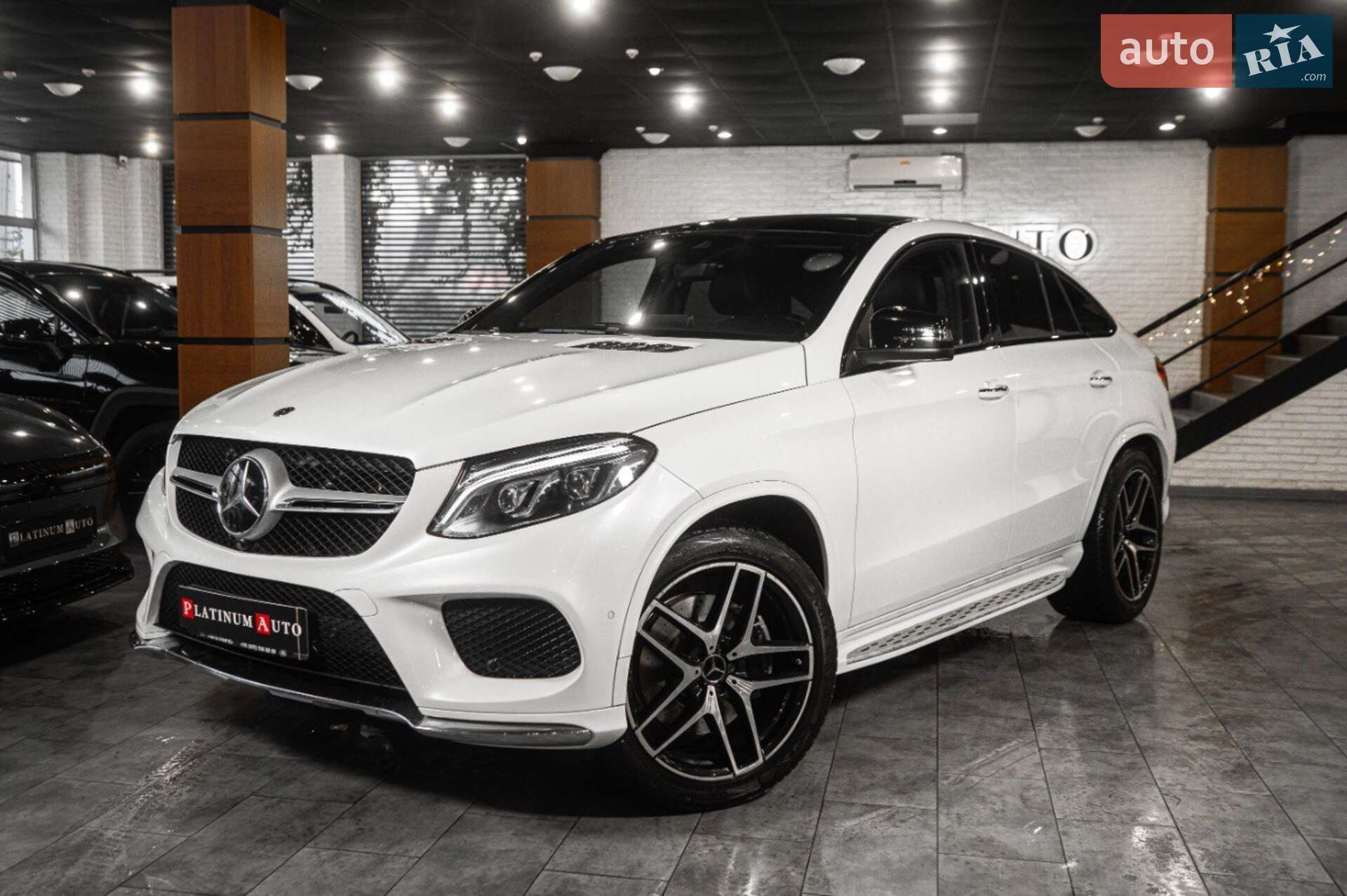 MERCEDES-BENZ GLE 43 AMG 2017 VIN WDC2923641A096177 фото оголошення 3 з 73