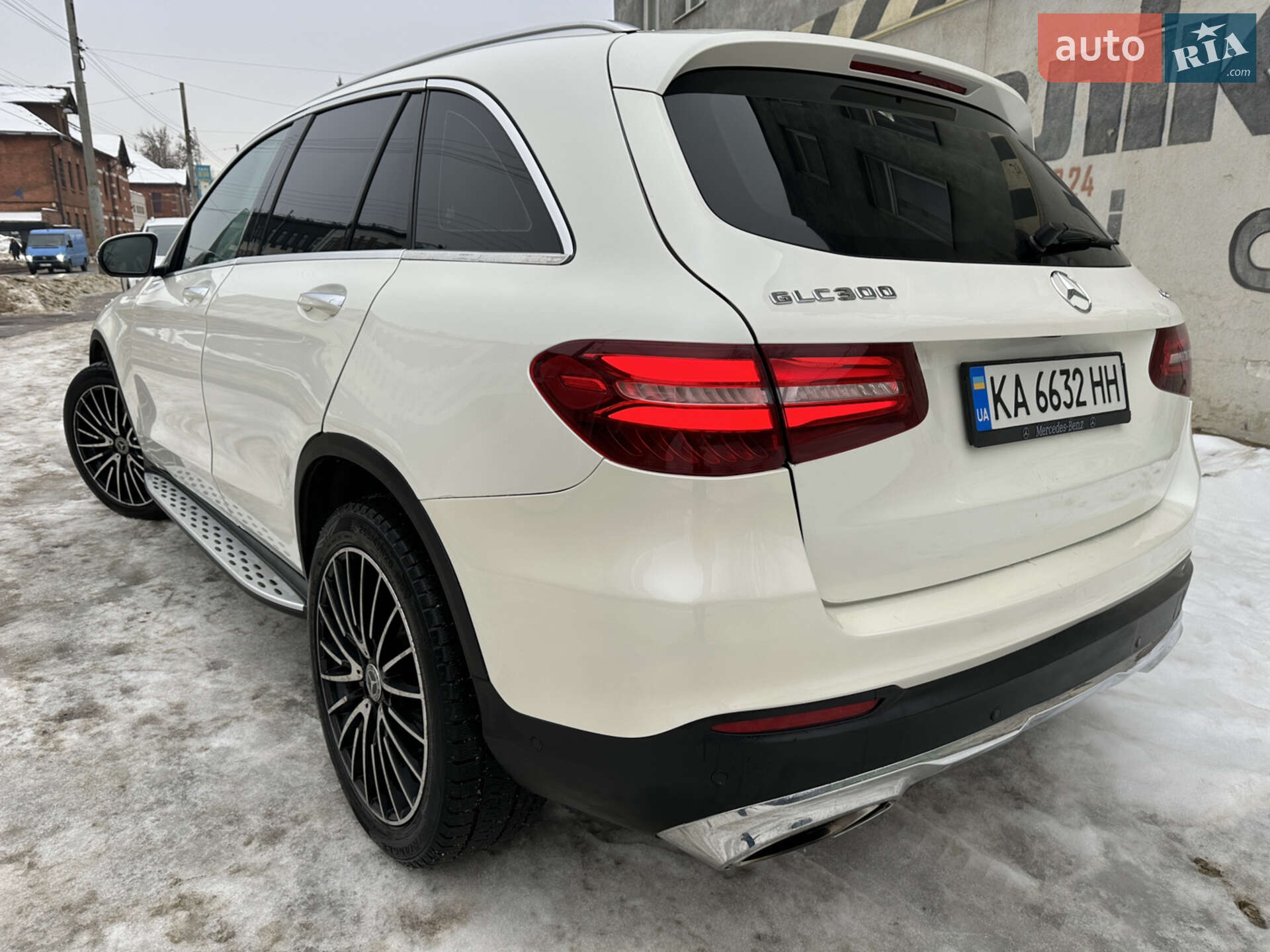 Mercedes-Benz GLC-Class 2017 VIN WDC0G4KB0JV060490 фото оголошення 5 з 22