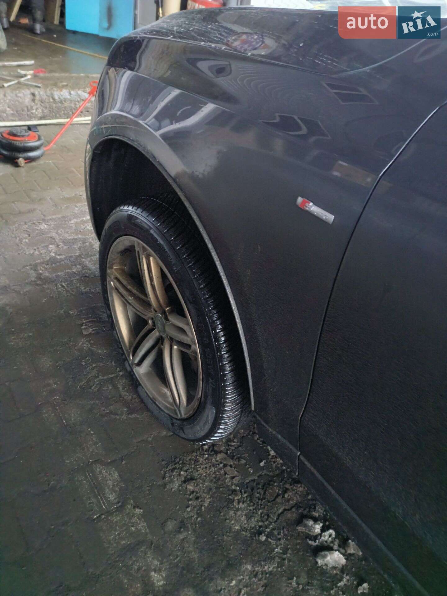 Audi Q5 2013 VIN WA1DMAFP4EA040125 фото оголошення 33 з 43