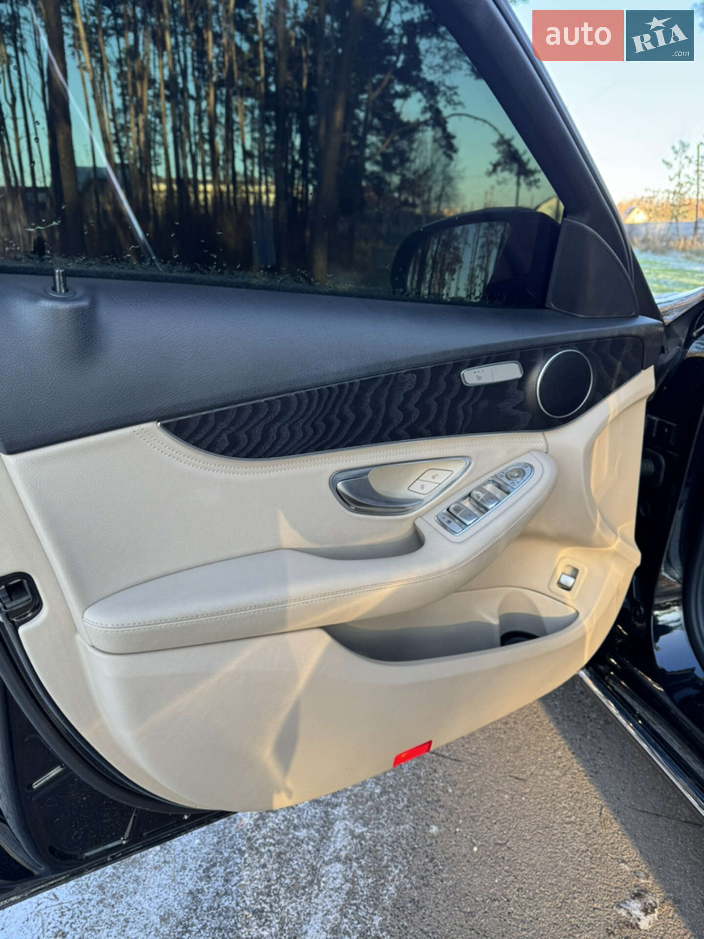 Mercedes-Benz C-Class 2015 VIN WDD2050431F302853 фото оголошення 17 з 22
