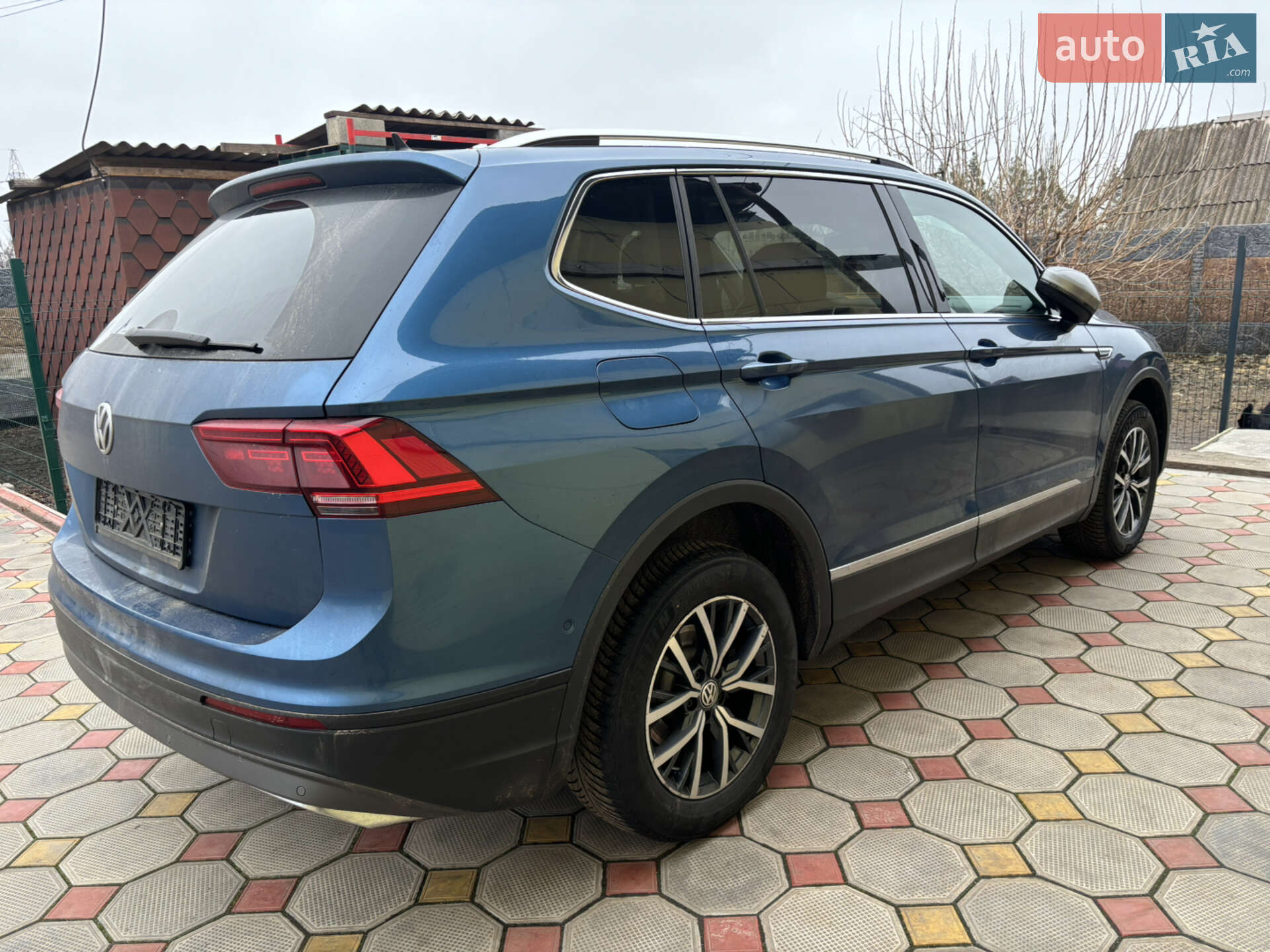 Volkswagen Tiguan 2019 VIN WVGZZZ5NZLM006093 фото оголошення 6 з 6