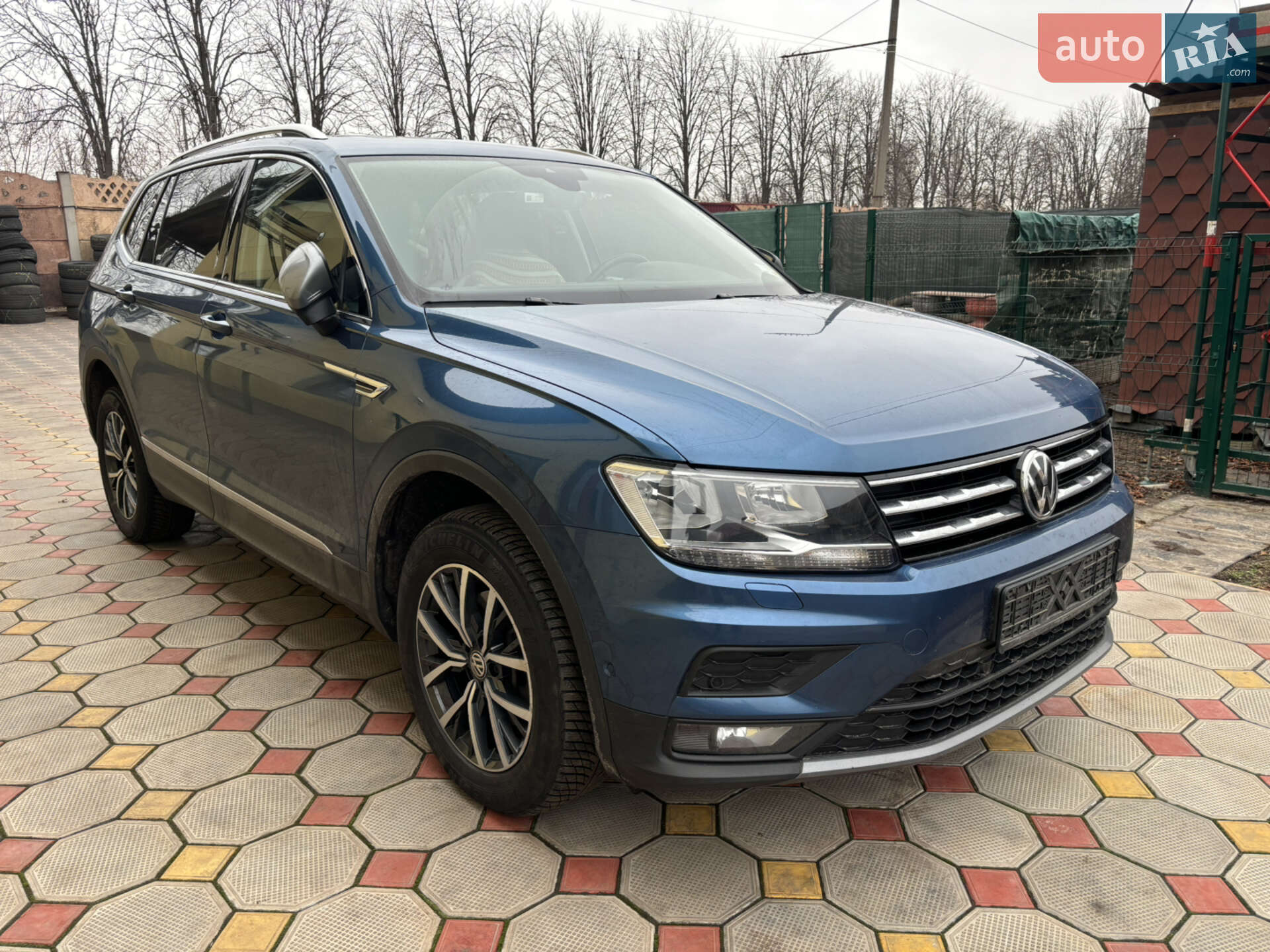 Volkswagen Tiguan 2019 VIN WVGZZZ5NZLM006093 фото оголошення 5 з 6