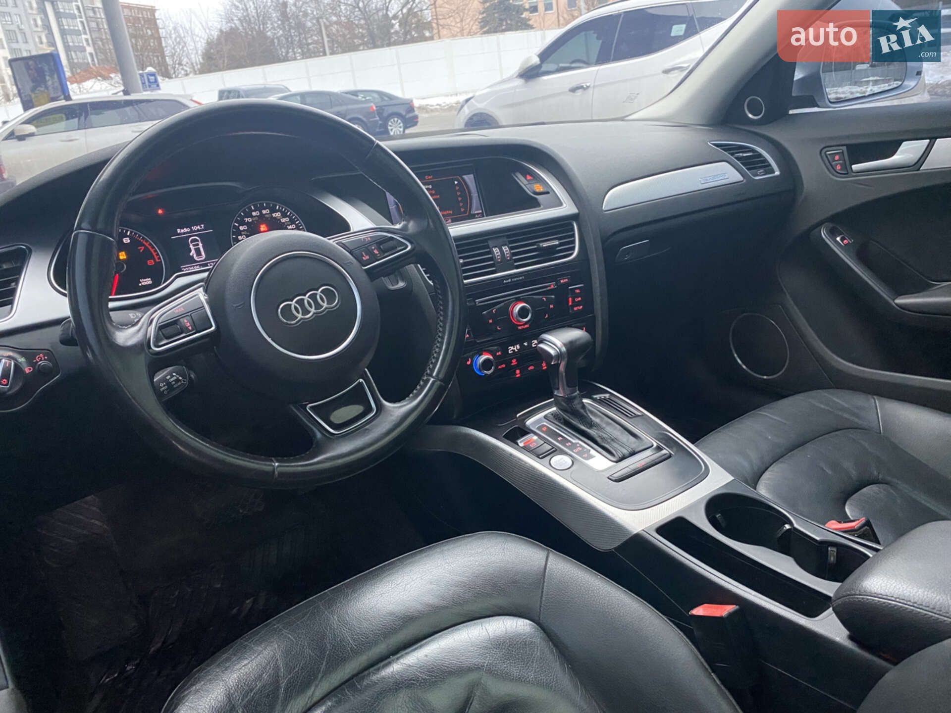 Audi A4 Allroad 2015 VIN WA1UFAFL0FA113743 фото оголошення 8 з 25