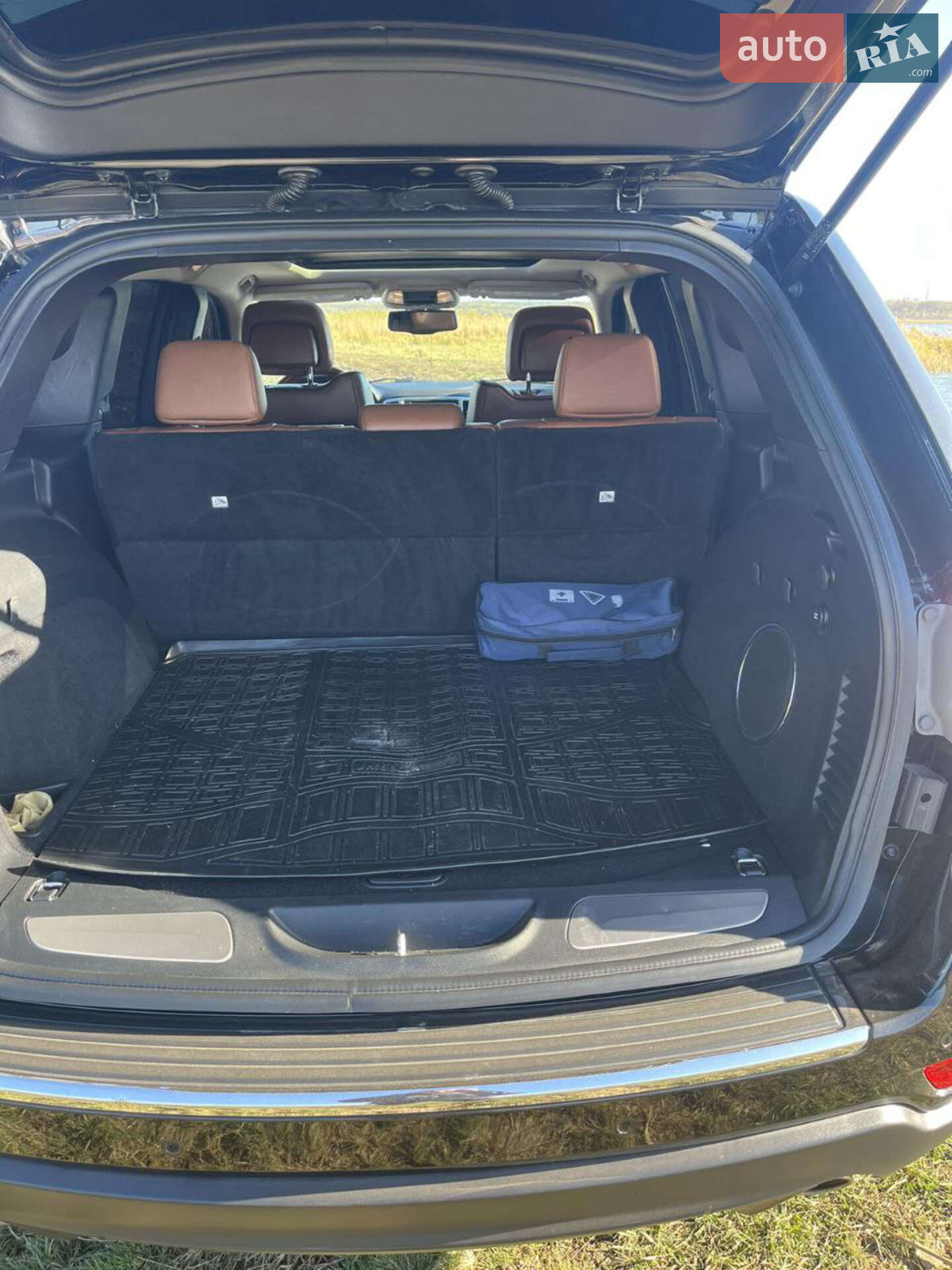 Jeep Grand Cherokee 2012 VIN 1C4RJFCM4CC262998 фото оголошення 17 з 27