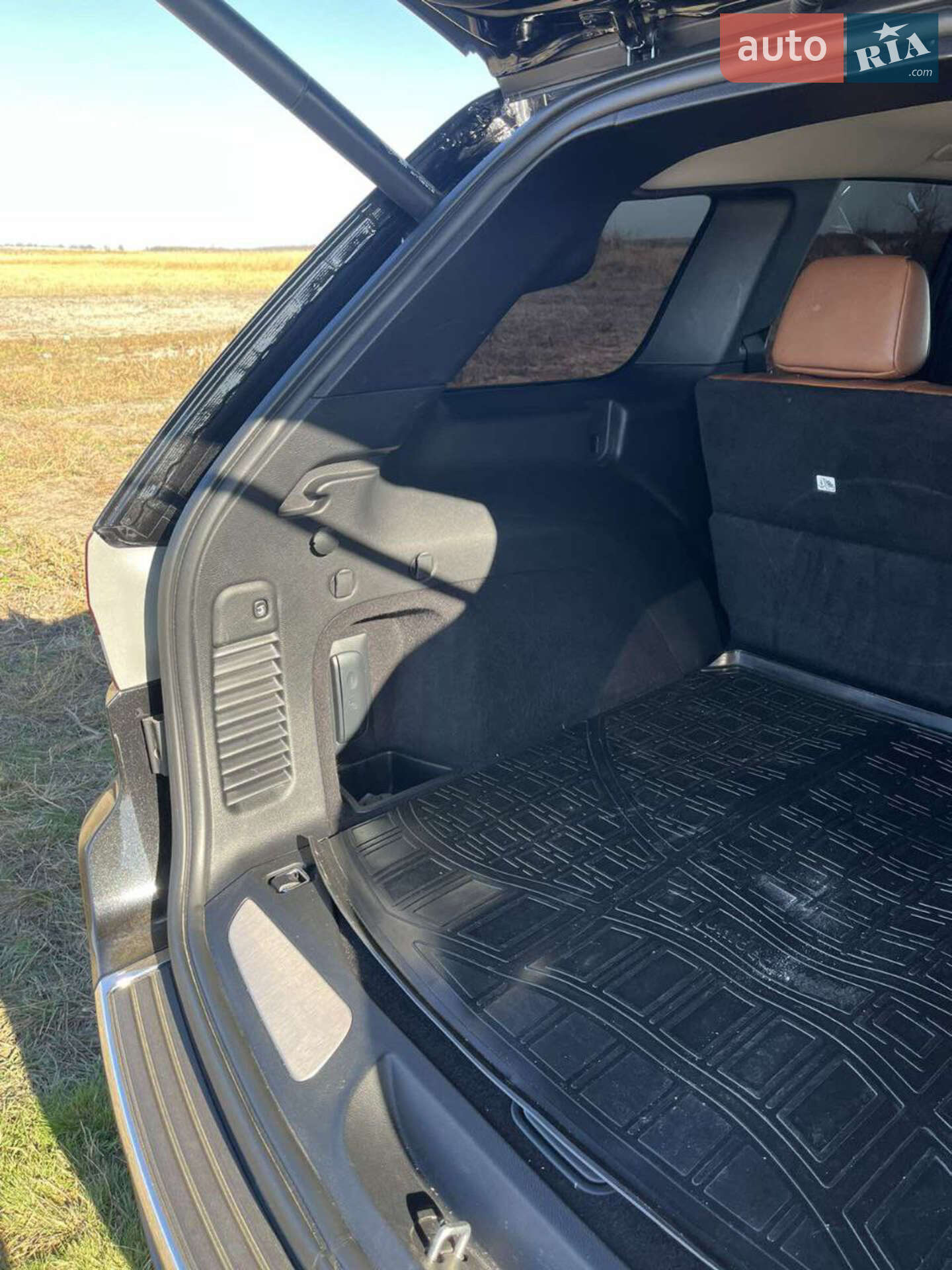 Jeep Grand Cherokee 2012 VIN 1C4RJFCM4CC262998 фото оголошення 20 з 27