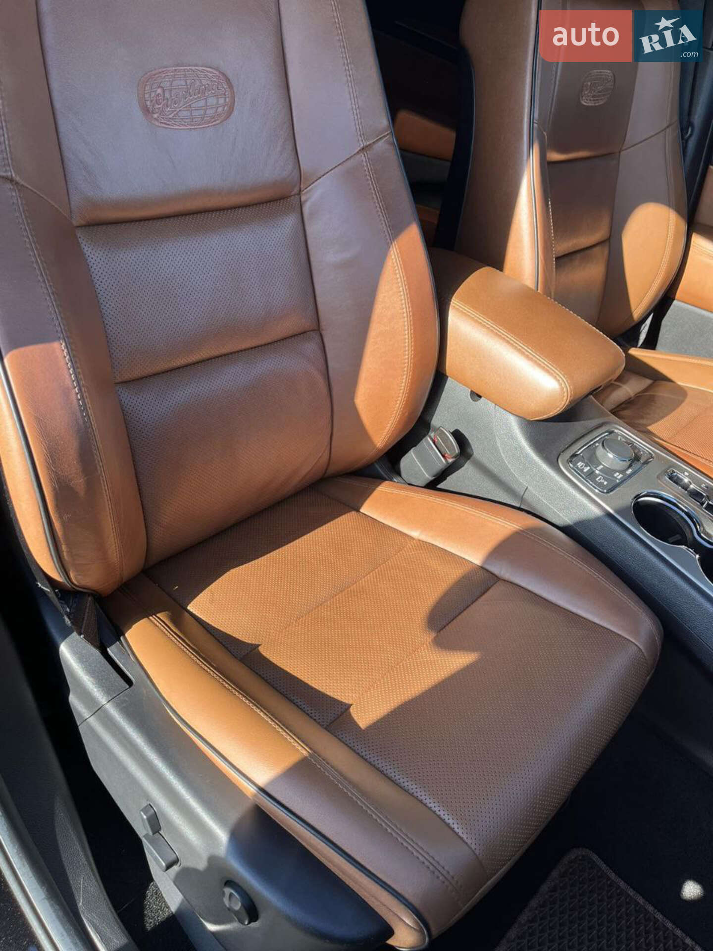 Jeep Grand Cherokee 2012 VIN 1C4RJFCM4CC262998 фото оголошення 25 з 27