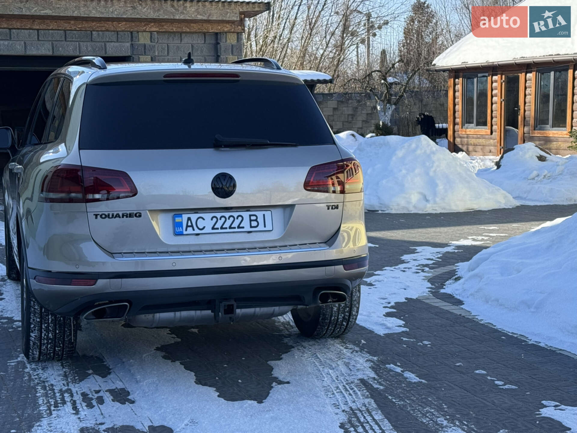 Volkswagen Touareg 2015 VIN WVGEP9BP1FD006564 фото оголошення 14 з 16