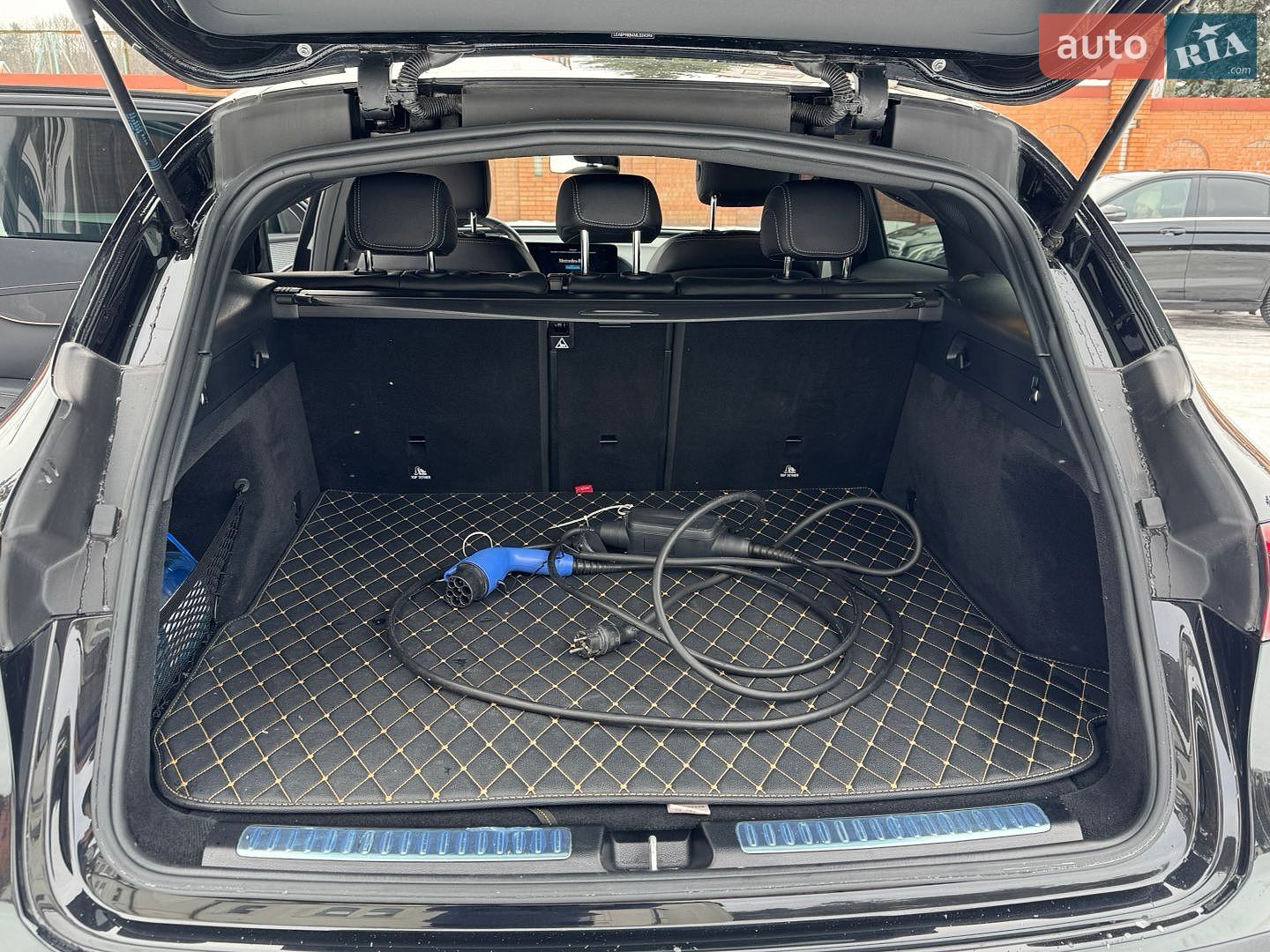 Mercedes-Benz EQC 2020 VIN LE48P9BB4ML024396 фото оголошення 30 з 36