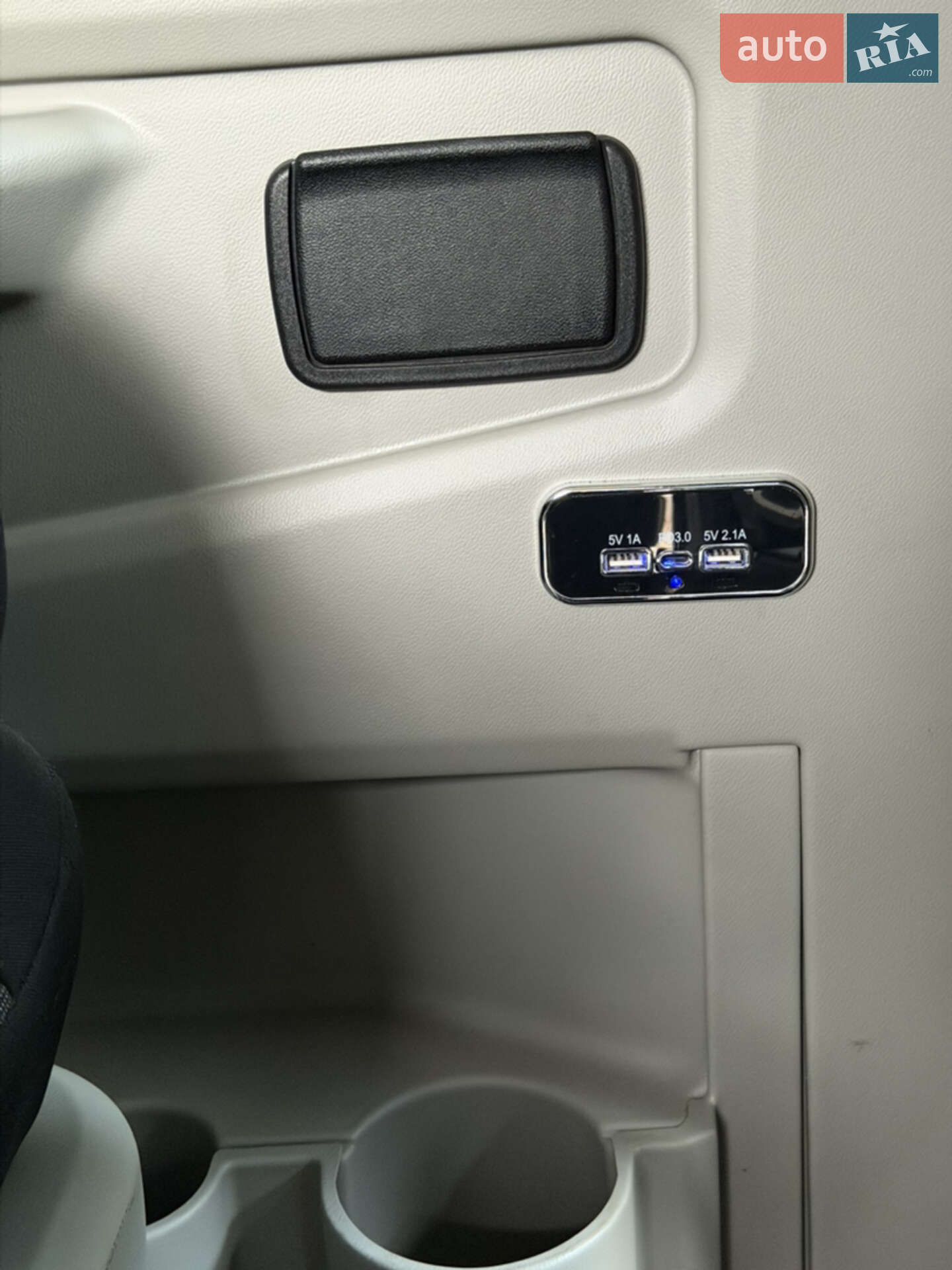 Volkswagen Transporter 2018 VIN WV1ZZZ7HZKH041376 фото оголошення 15 з 33