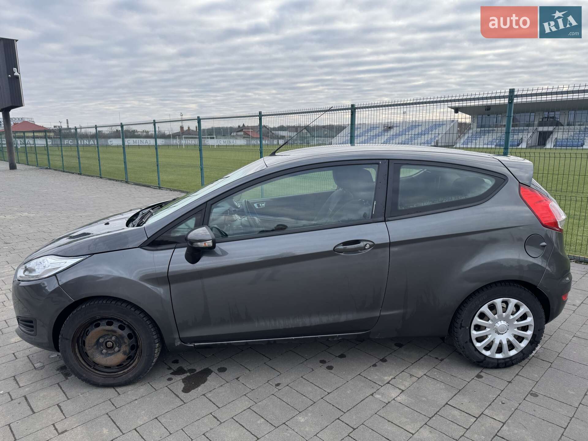 Ford Fiesta 2016 VIN WF0CXXGAKCGS33482 фото оголошення 6 з 13