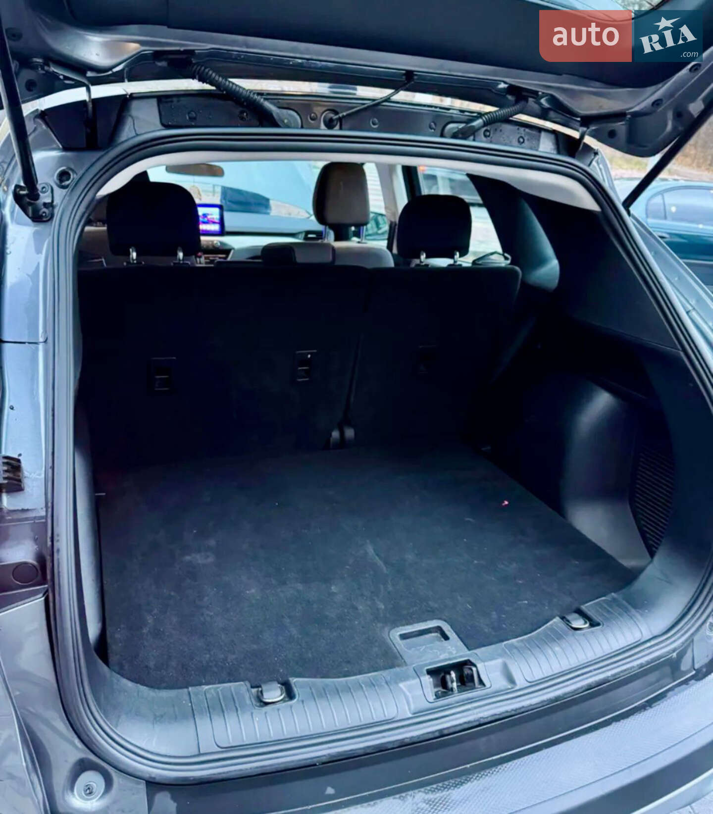 Ford Escape 2021 VIN 1FMCU0F60MUA02130 фото оголошення 17 з 27