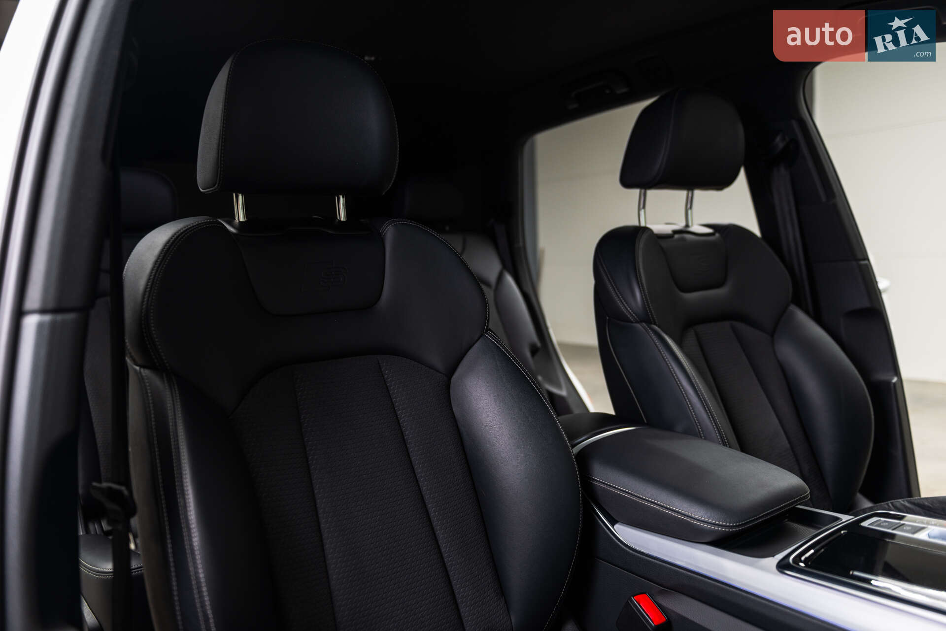 Audi Q7 2022 VIN WAUZZZ4M0PD008503 фото оголошення 31 з 37
