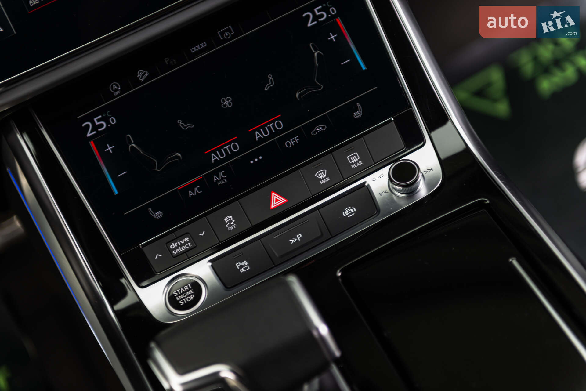 Audi Q7 2022 VIN WAUZZZ4M0PD008503 фото оголошення 21 з 37