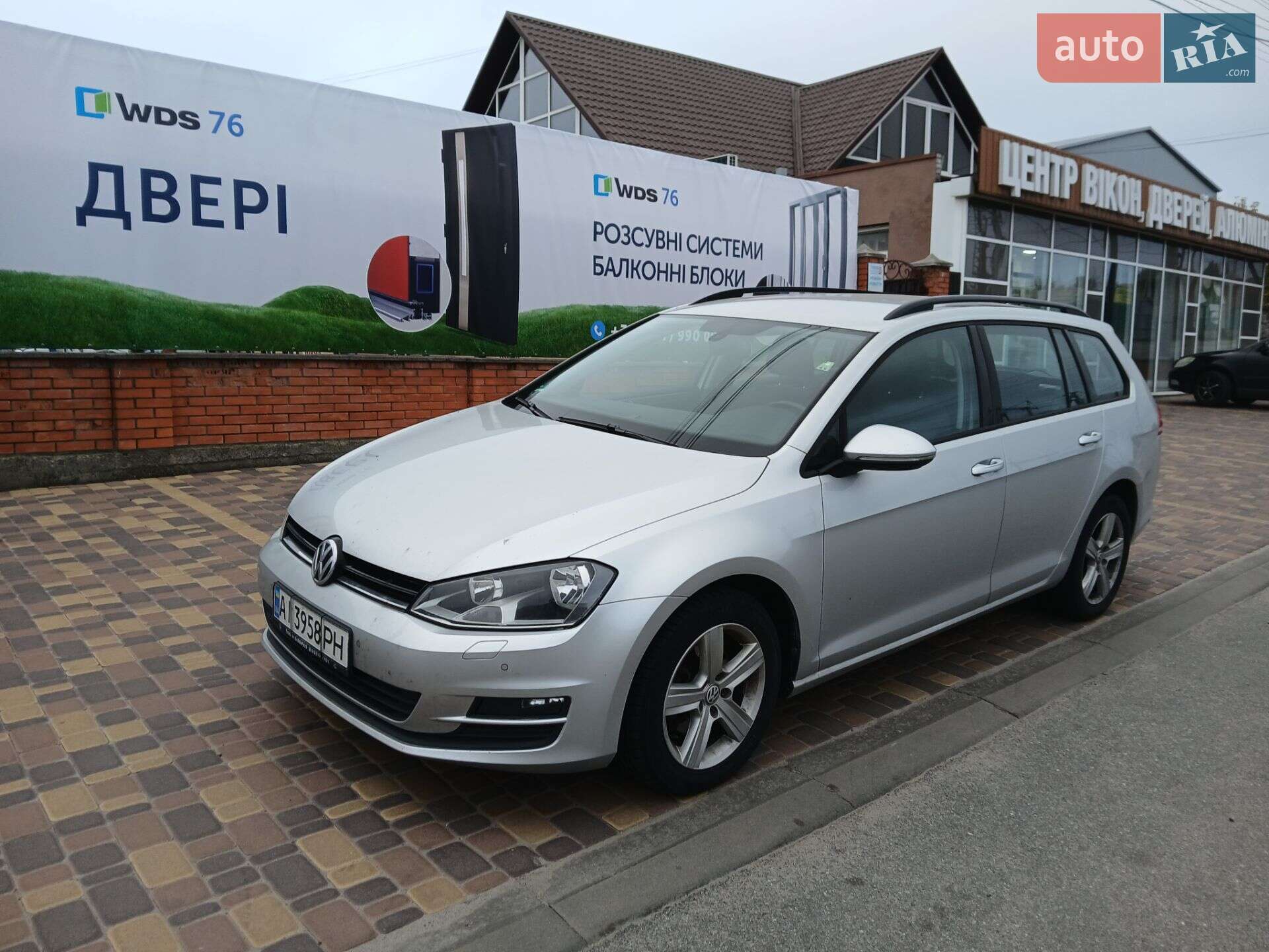 Volkswagen Golf 2013 VIN WVWZZZAUZEP503872 фото оголошення 2 з 30