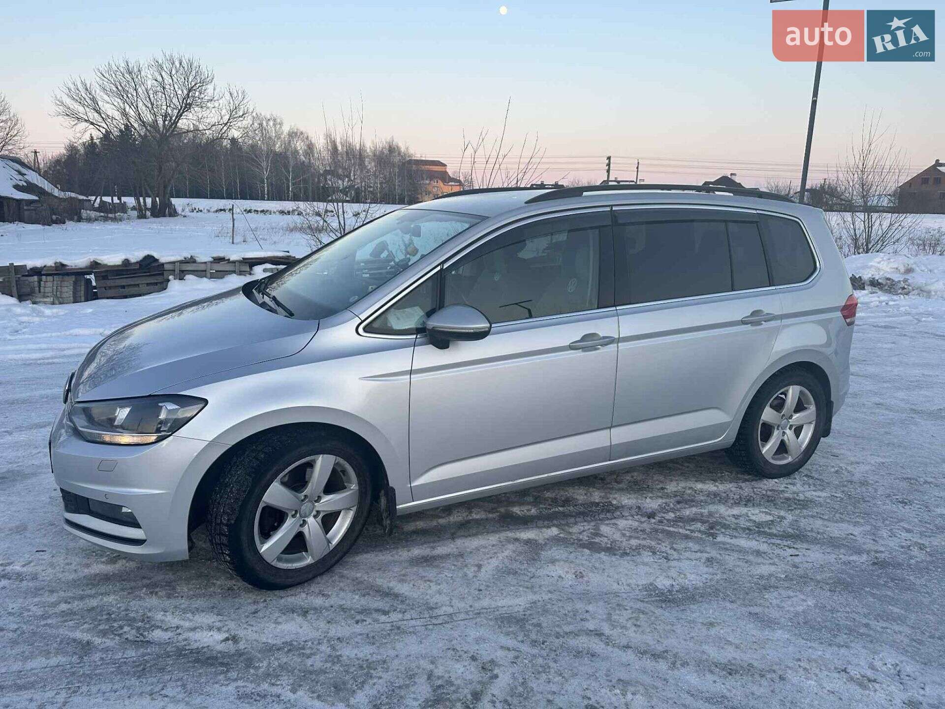 Volkswagen Touran 2020 VIN WVGZZZ1TZLW052719 фото оголошення 5 з 10