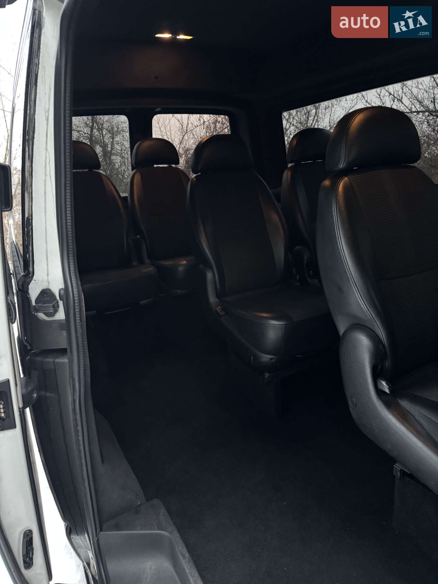 Volkswagen Transporter 2016 VIN WV1ZZZ7HZHH077409 фото оголошення 18 з 38