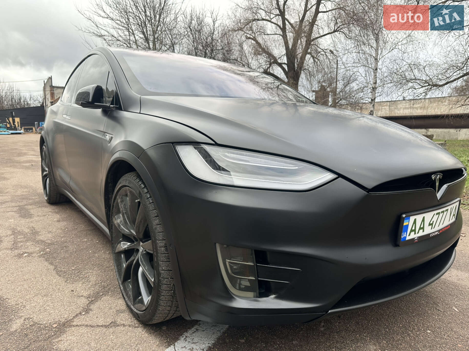 Tesla Model X 2016 VIN 5YJXCAE40GF000955 фото оголошення 13 з 27