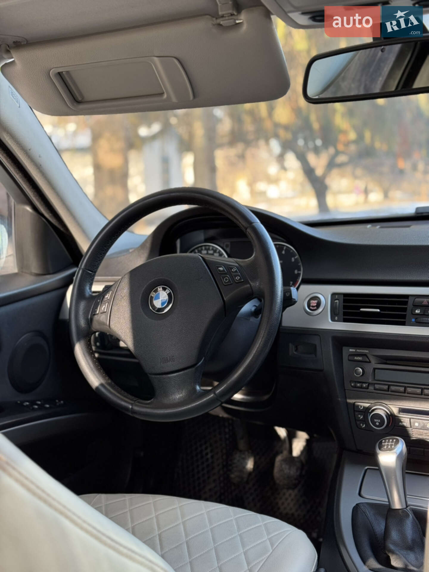 BMW 3 Series 2009 VIN WBAVF31090A399549 фото оголошення 16 з 25