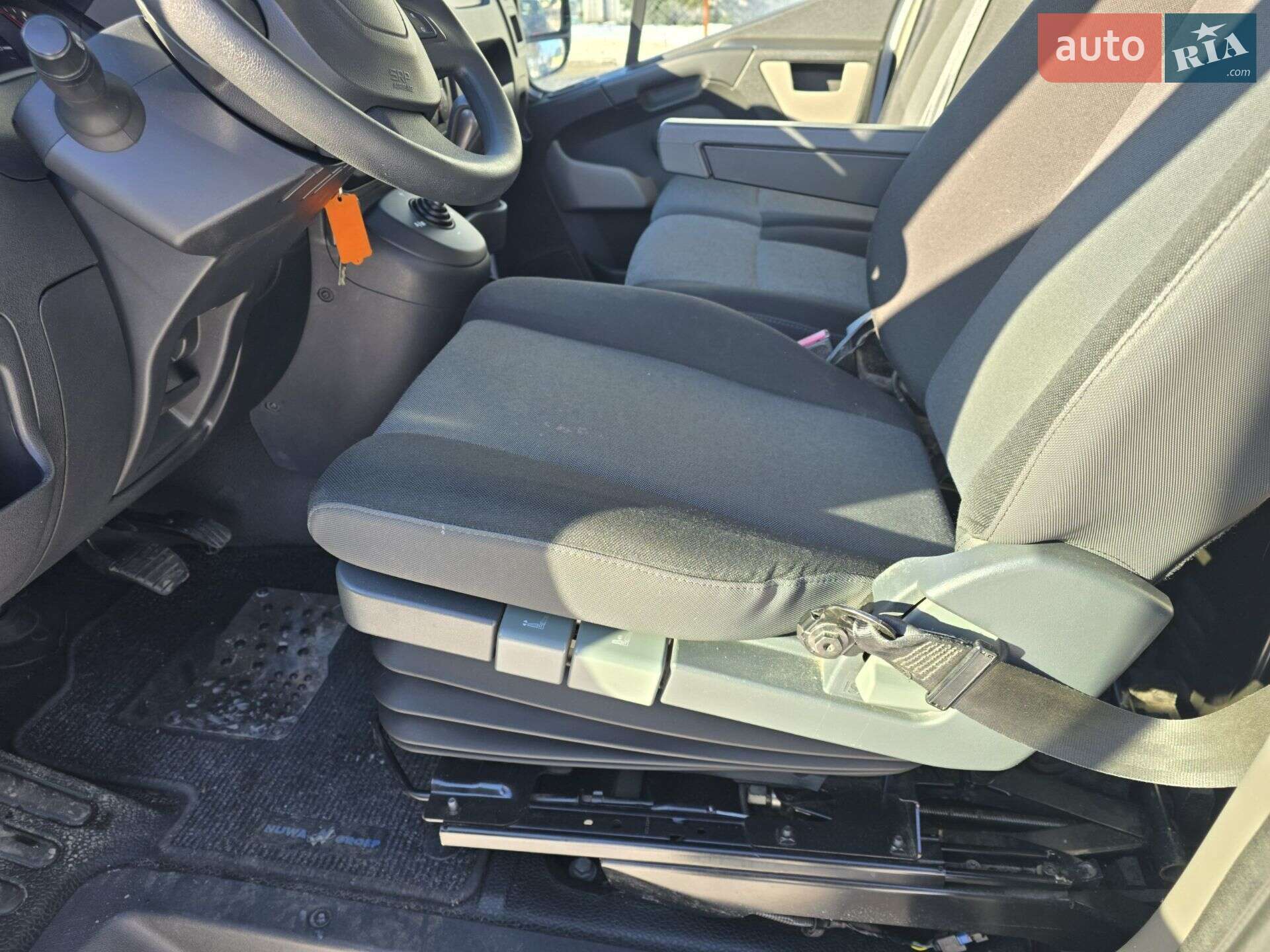 Renault Master 2017 VIN VF6MF000557747293 фото оголошення 2 з 9
