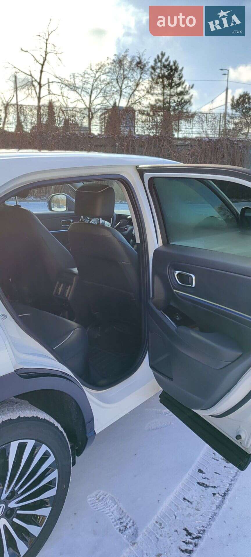 Honda eNS1 2022 VIN LVHRS1859N5004171 фото оголошення 18 з 21