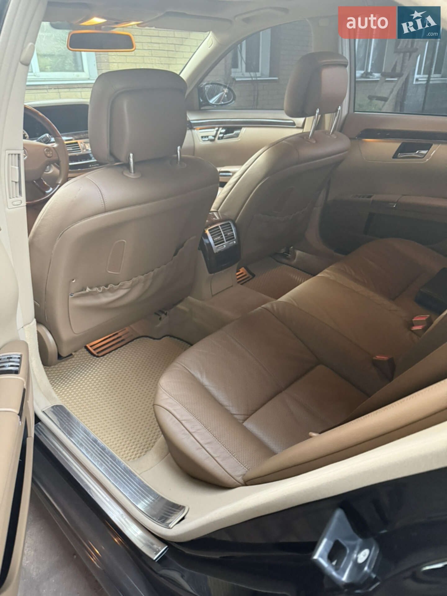 Mercedes-Benz S-Class 2007 VIN WDDNG86X67A141508 фото оголошення 2 з 12