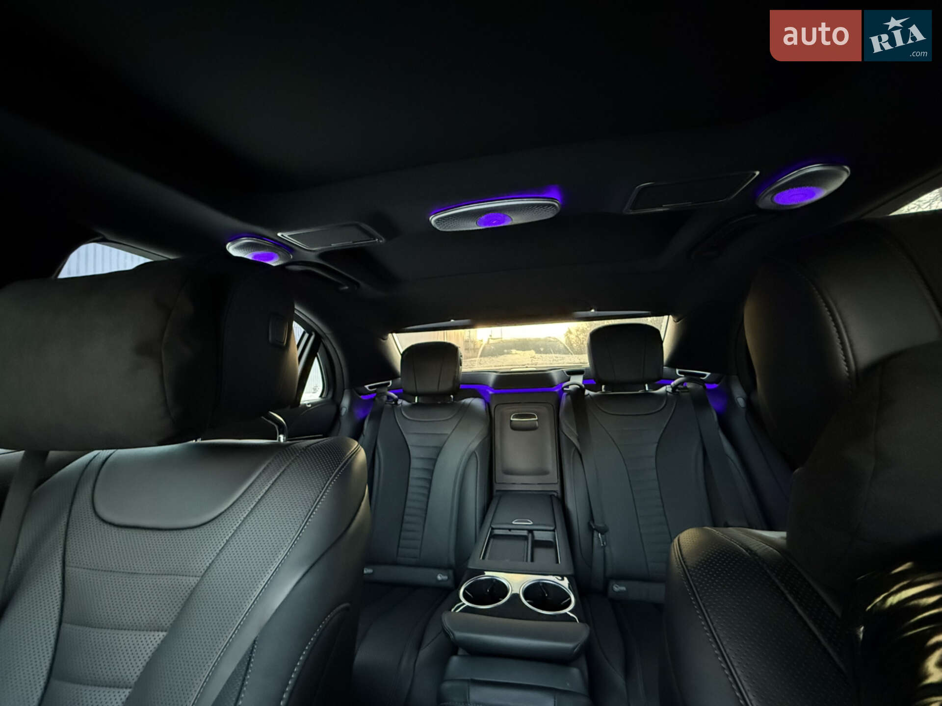 Mercedes-Benz S-Class 2018 VIN WDDUG8DB3JA418495 фото оголошення 10 з 14