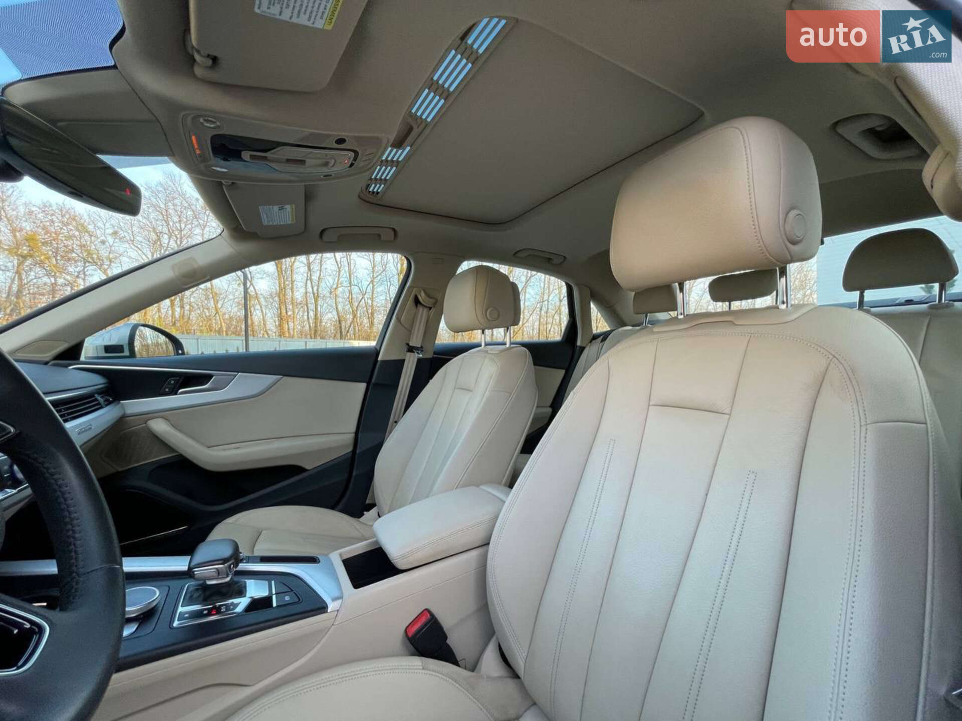 Audi A4 2017 VIN WAUENAF49HN070857 фото оголошення 47 з 77