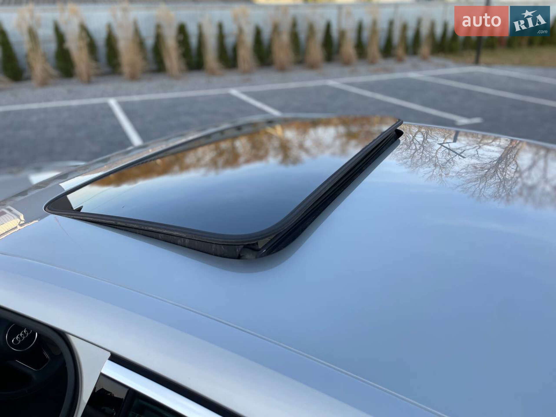 Audi A4 2017 VIN WAUENAF49HN070857 фото оголошення 52 з 77