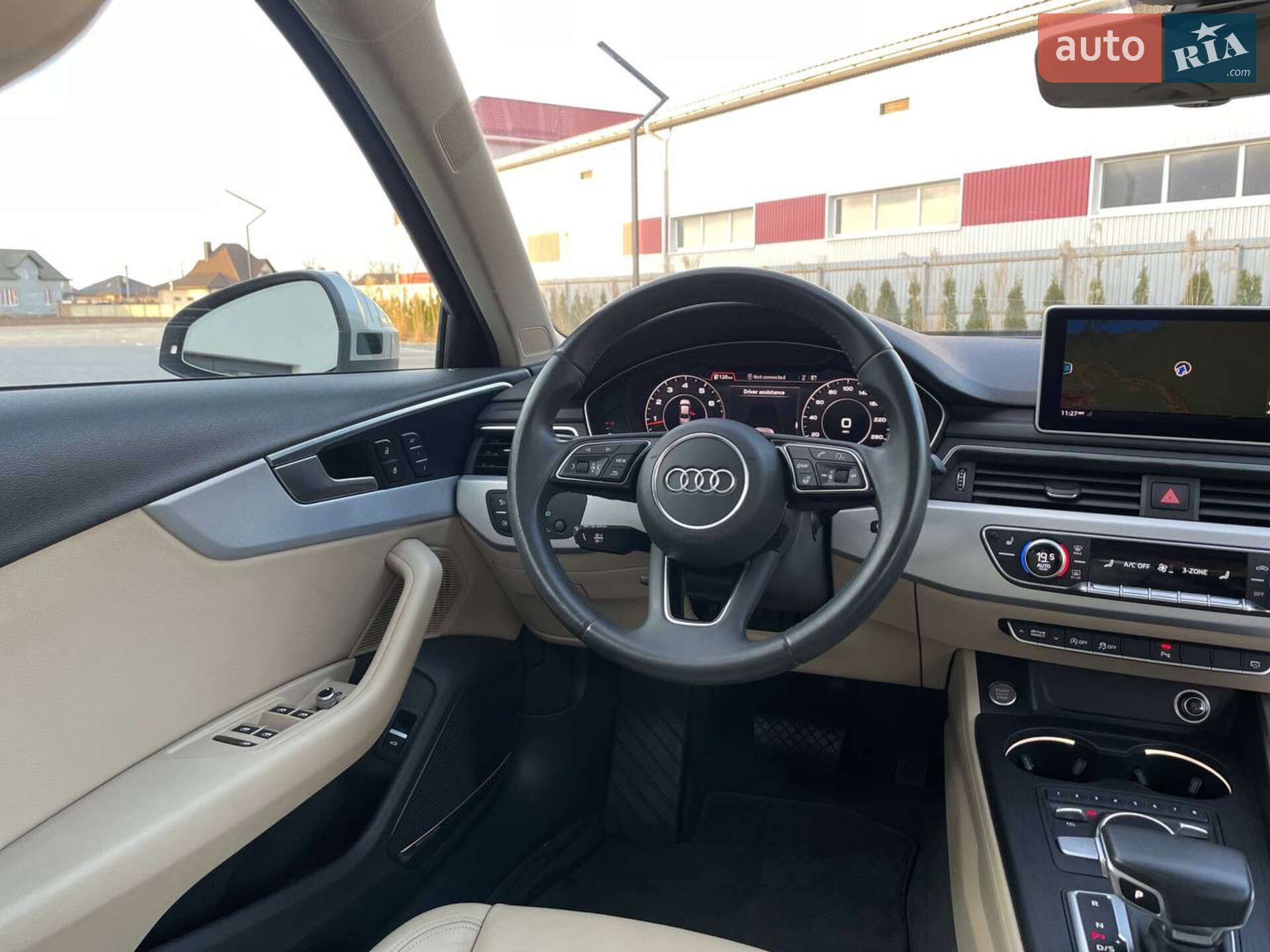 Audi A4 2017 VIN WAUENAF49HN070857 фото оголошення 68 з 77