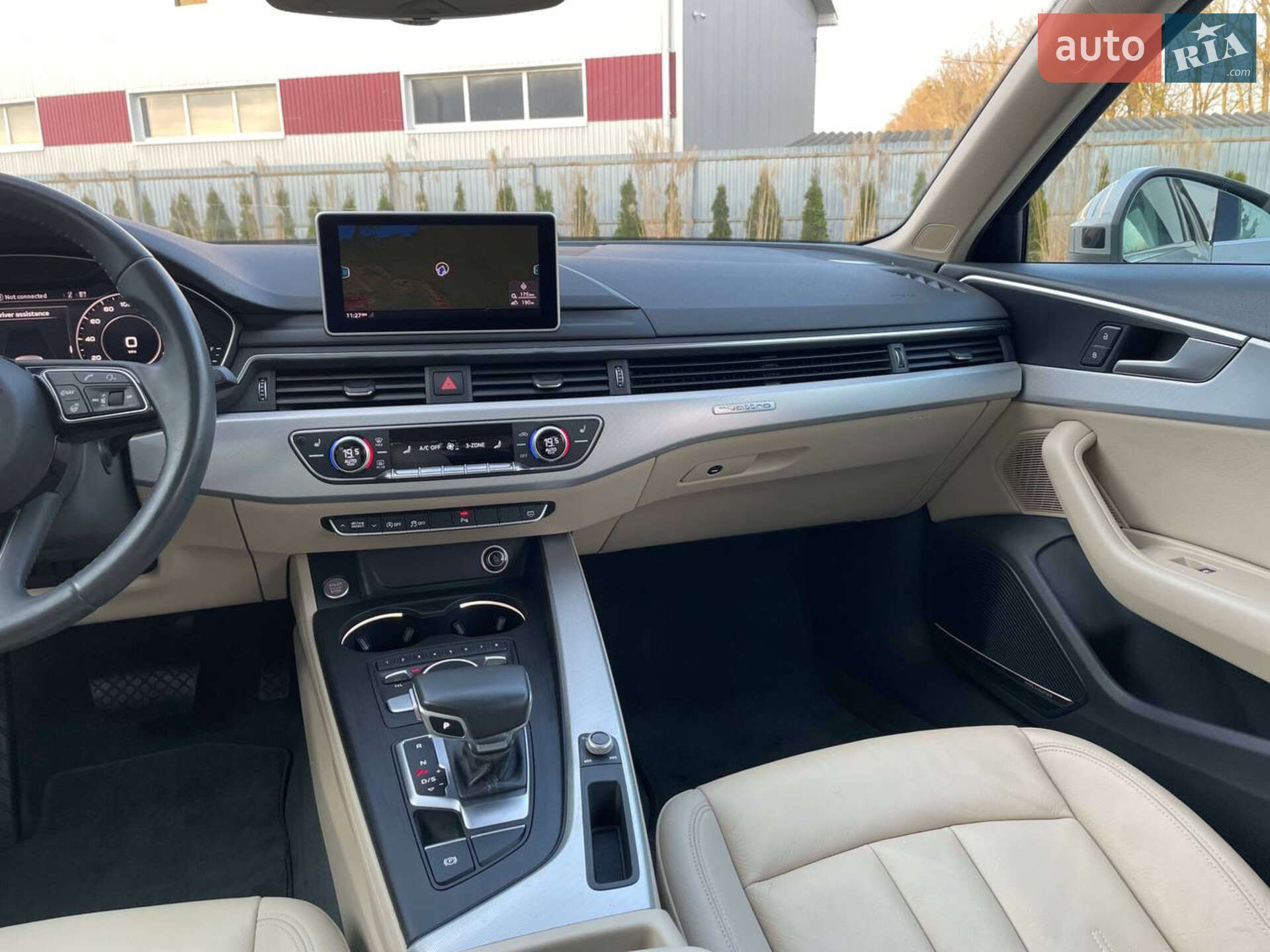 Audi A4 2017 VIN WAUENAF49HN070857 фото оголошення 69 з 77