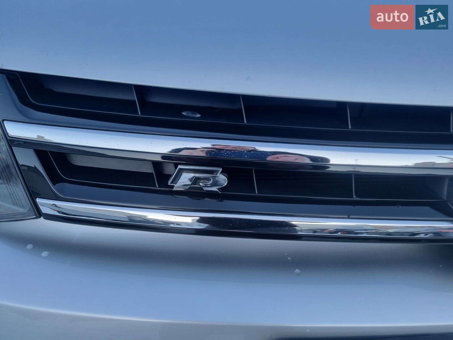 Volkswagen Touareg 2012 VIN WVGEP9BP6DD006752 фото оголошення 8 з 47