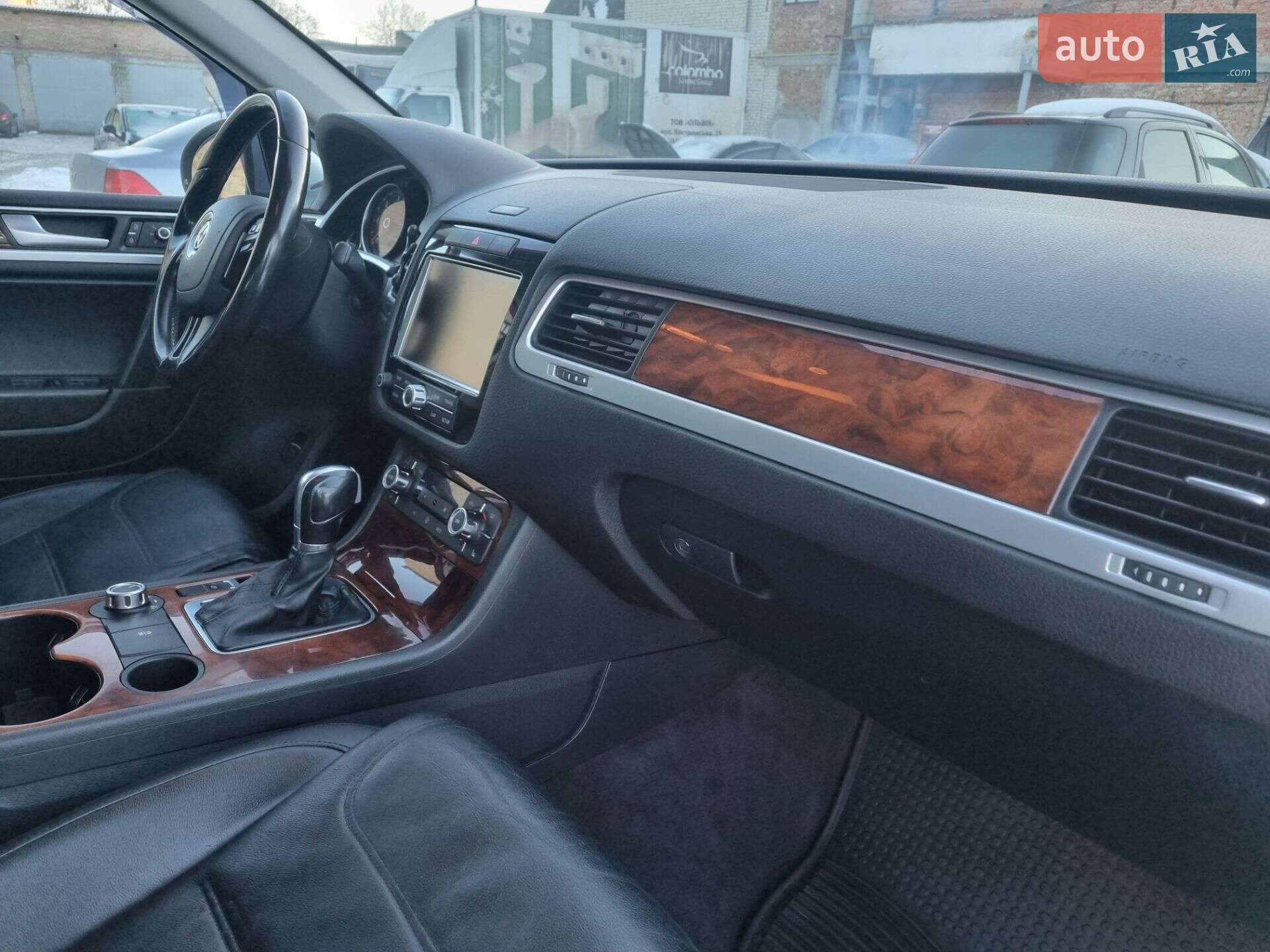 Volkswagen Touareg 2012 VIN WVGEP9BP6DD006752 фото оголошення 15 з 47